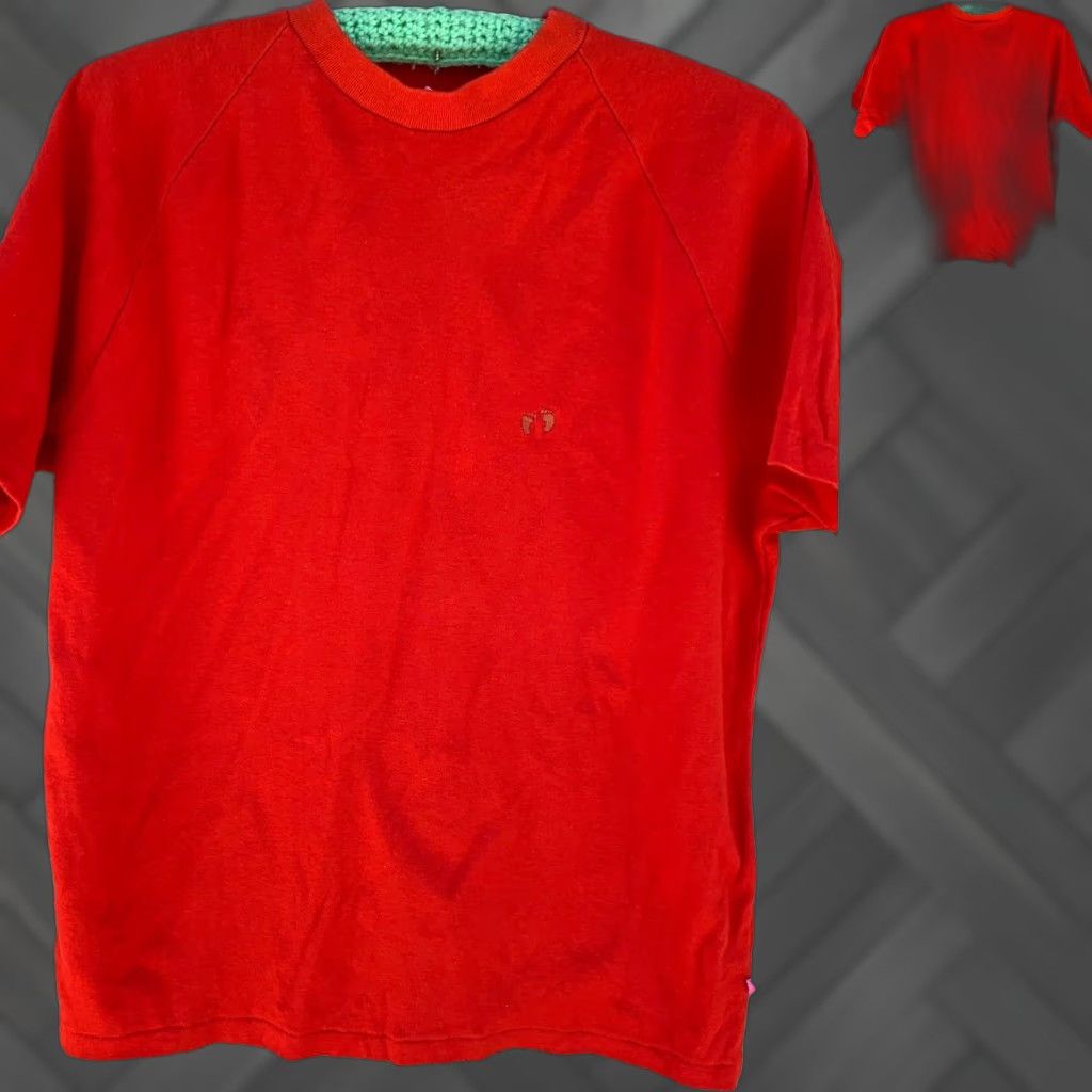 Hang Ten VINTAGE Hang Ten Raglan T Shirt Embroidered Logo Tee 70s 80s 1970s M Red Mens Shirt Size US M / EU 48-50 / 2 - 1 Thumbnail