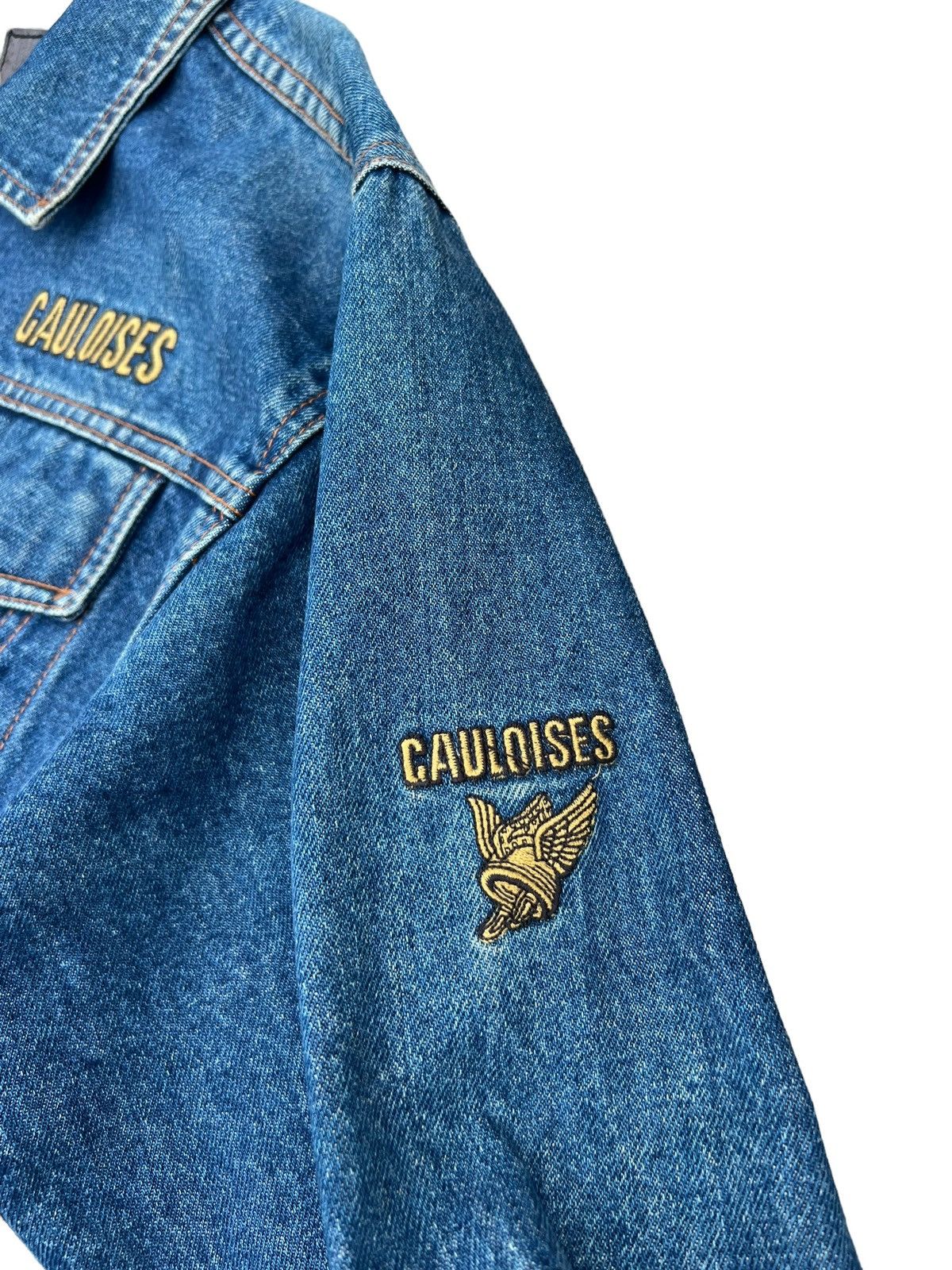 Vintage Vintage 90s Gauloises France Fade Muddy Denim Trucker Jacket Size US M / EU 48-50 / 2 - 12 Thumbnail