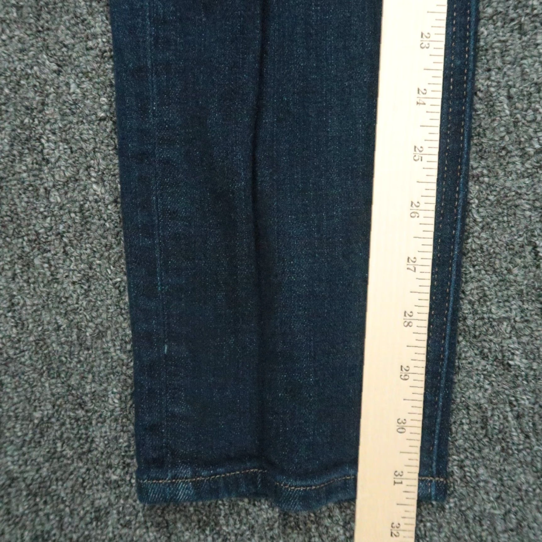 Peter Millar Peter Millar Jeans Mens 30x32 Blue Vintage Washed 5 Pocket Crown Denim Shirt? Size US 30 / EU 46 - 7 Thumbnail