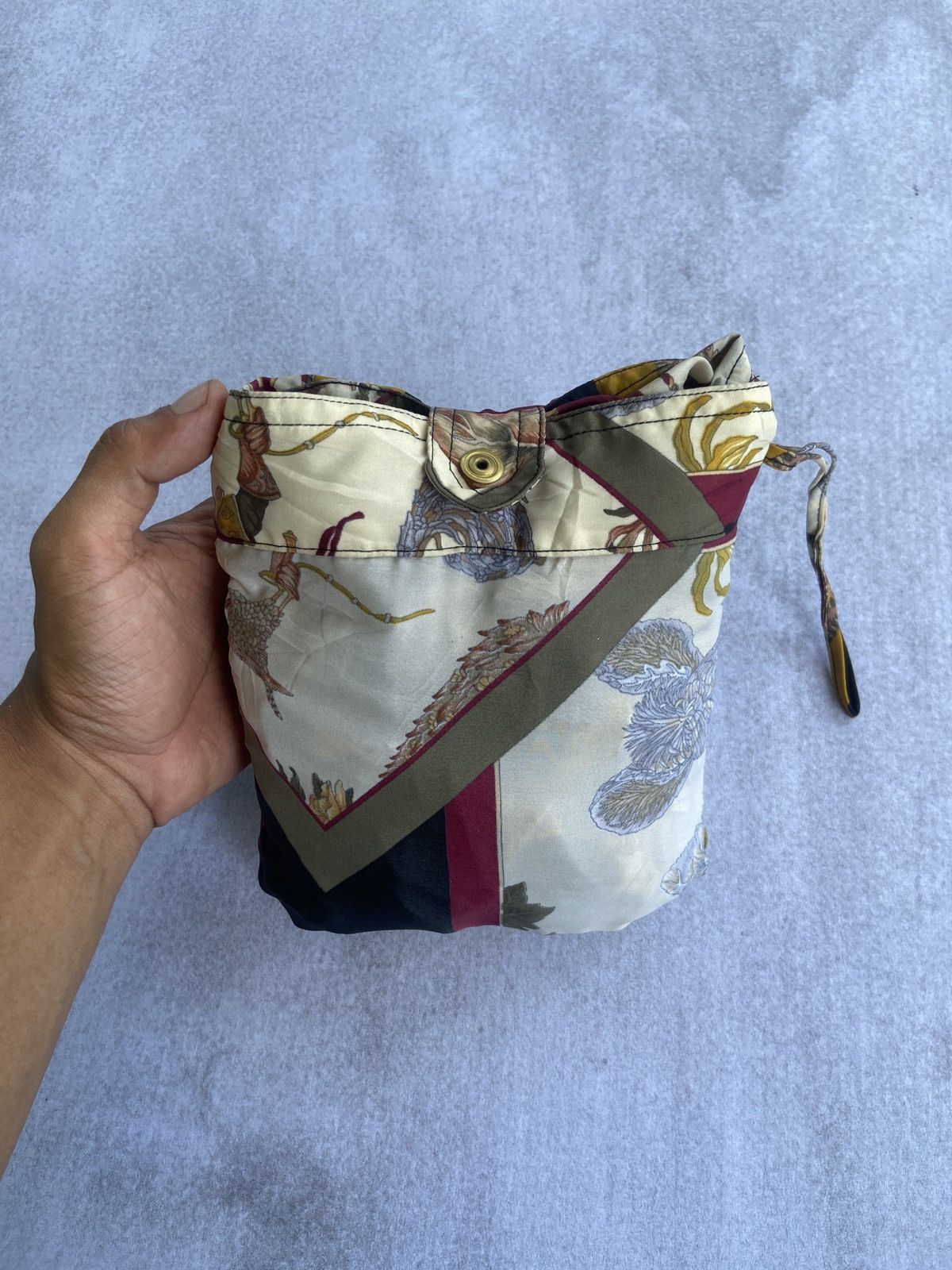 Salvatore Ferragamo Vintage Salavatore Ferragamo Full Print jacket Silk Size US XL / EU 56 / 4 - 10 Thumbnail