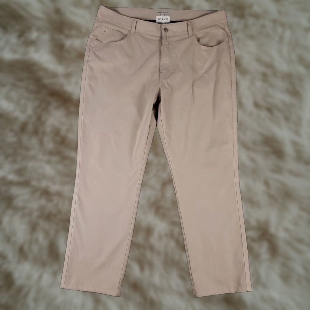 Peter Millar PETER MILLAR Chino Pants Mens Size 38x28 Beige 5-Pocket Stretch Golf Regular Fit Size US 38 / EU 54 - 1 Thumbnail