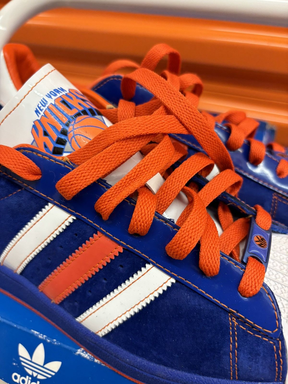Adidas ***FINAL DROP***RARE 06 ADIDAS X NBA NY KNICKS SUPERSTAR 9 Size US 9 / EU 42 - 11 Thumbnail