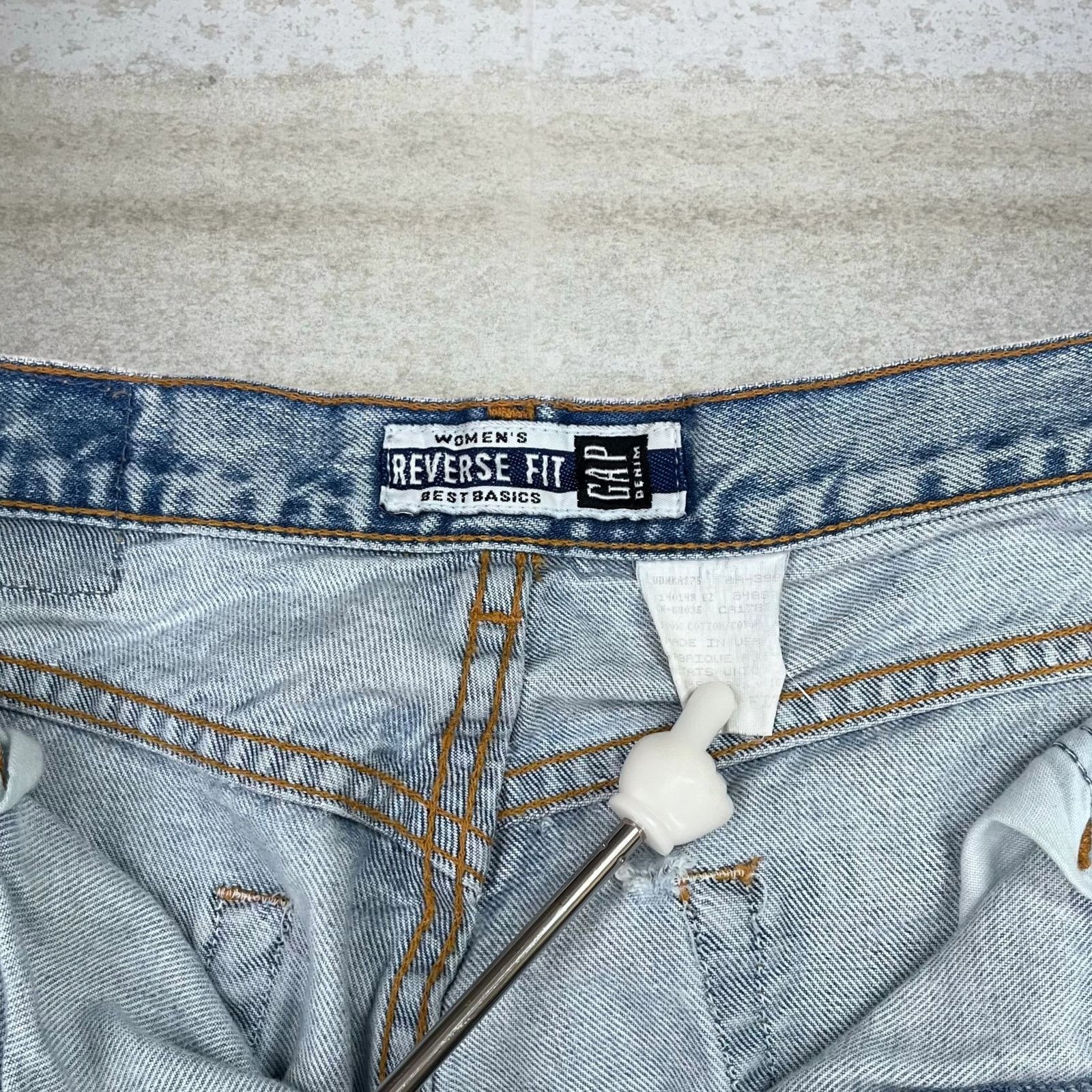 Gap × Vintage Crazy Vintage 90s Gap Jeans Reverse Fit Light Wash Denim Size 32" / US 10 / IT 46 - 3 Thumbnail