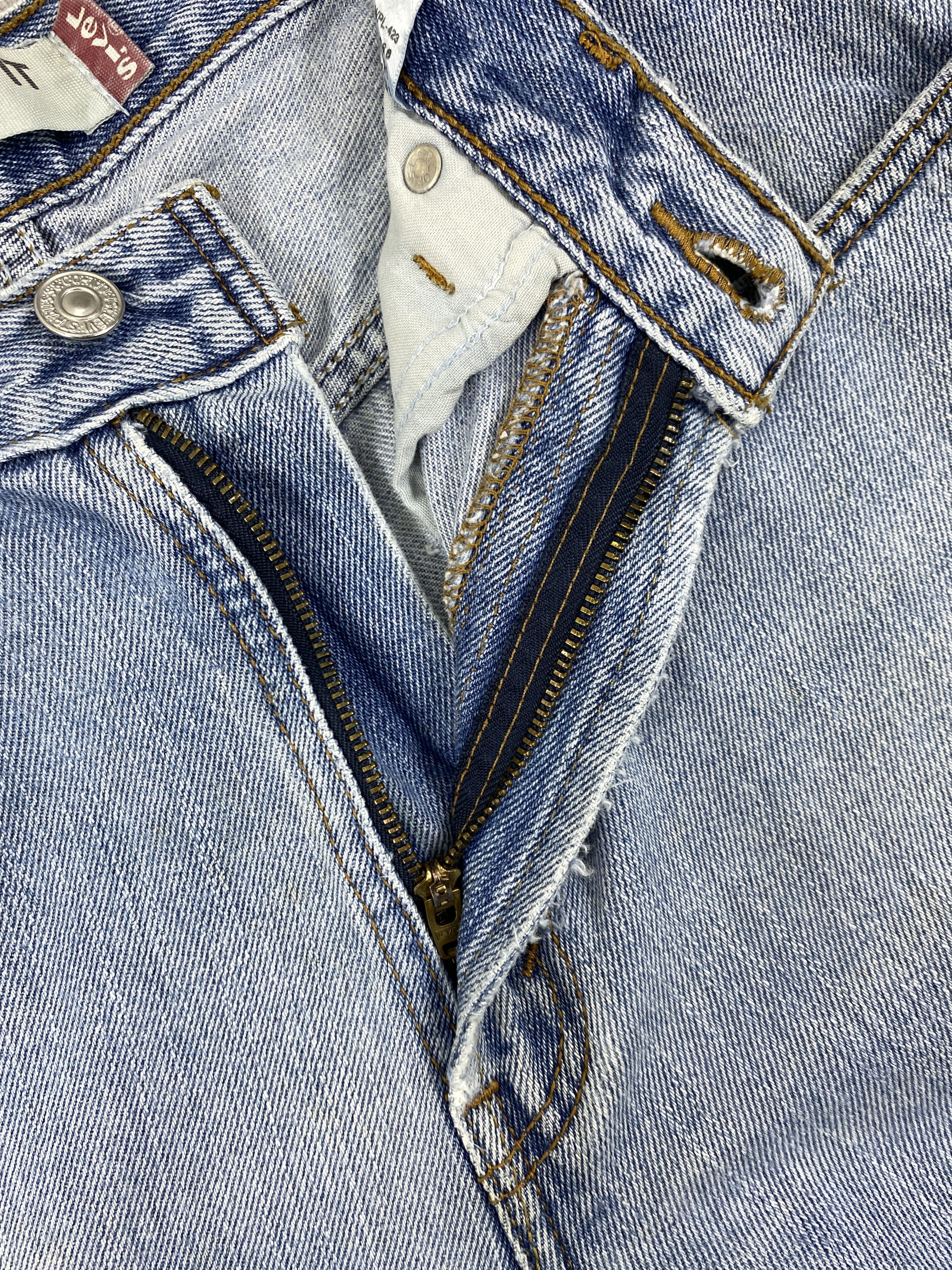Levi's Light Wash Vintage Levi's 550 Relaxed Fit Denim -JN726 Size US 31 - 6 Thumbnail