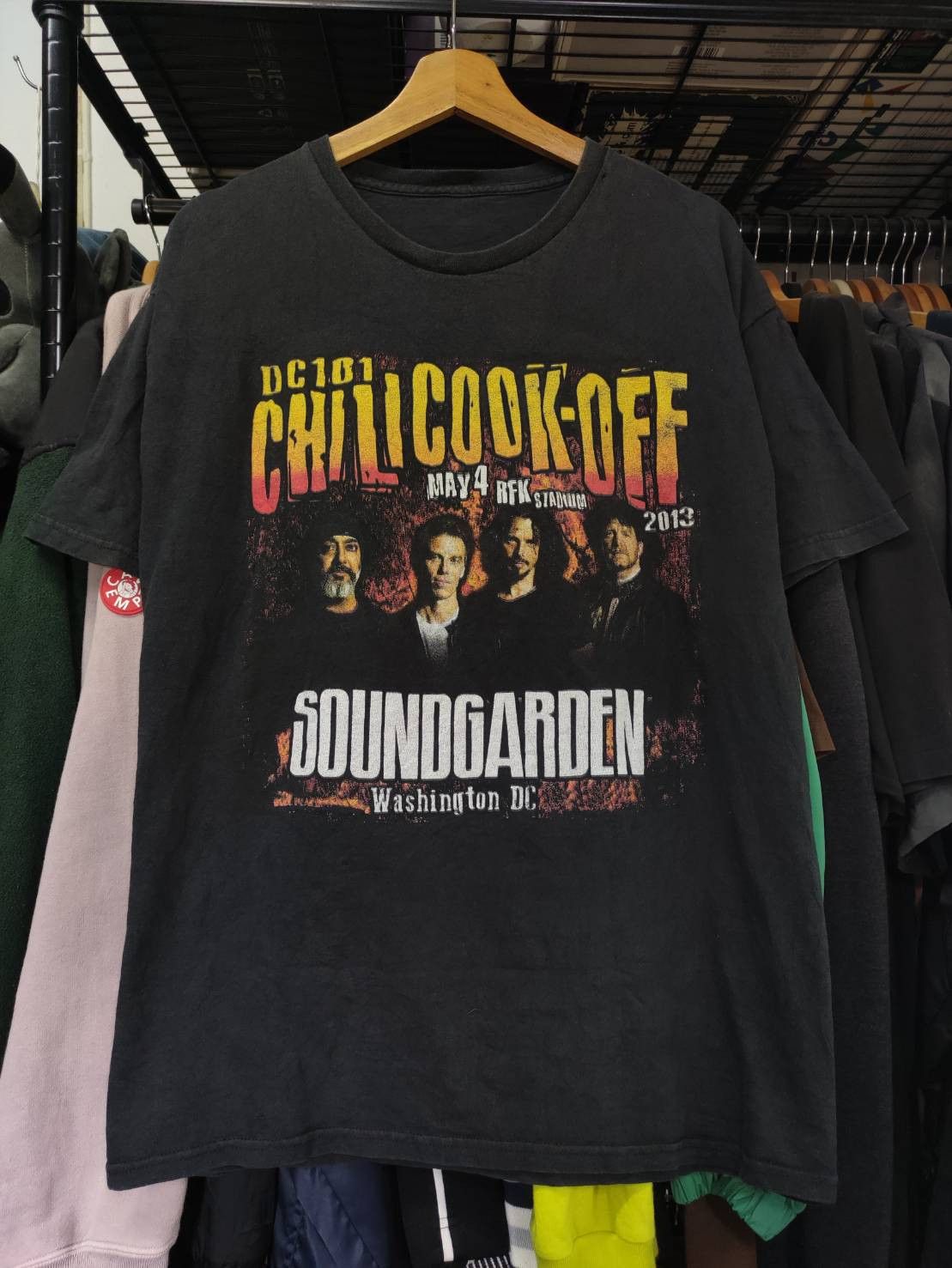 Band Tees Soundgarden " DC101 Chili Cook-Off " Promo Tour T-Shirt Size US XL / EU 56 / 4 - 3 Thumbnail