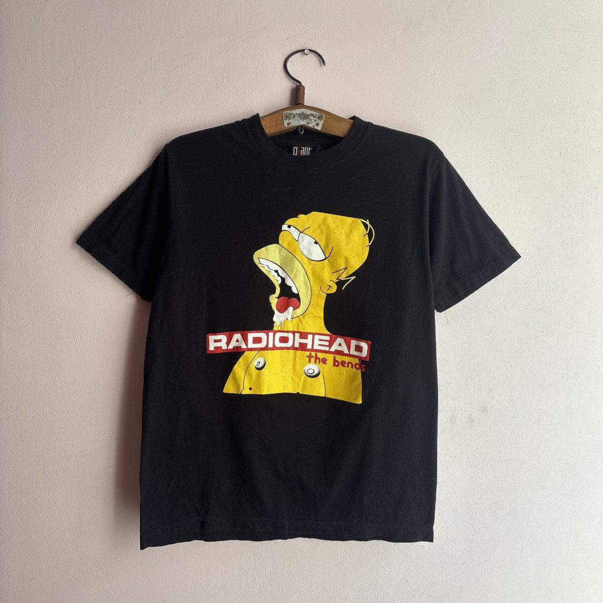 Giant Rare Vintage 90’s Radiohead the bends Simpson T-Shirt Size US S / EU 44-46 / 1 - 1 Thumbnail