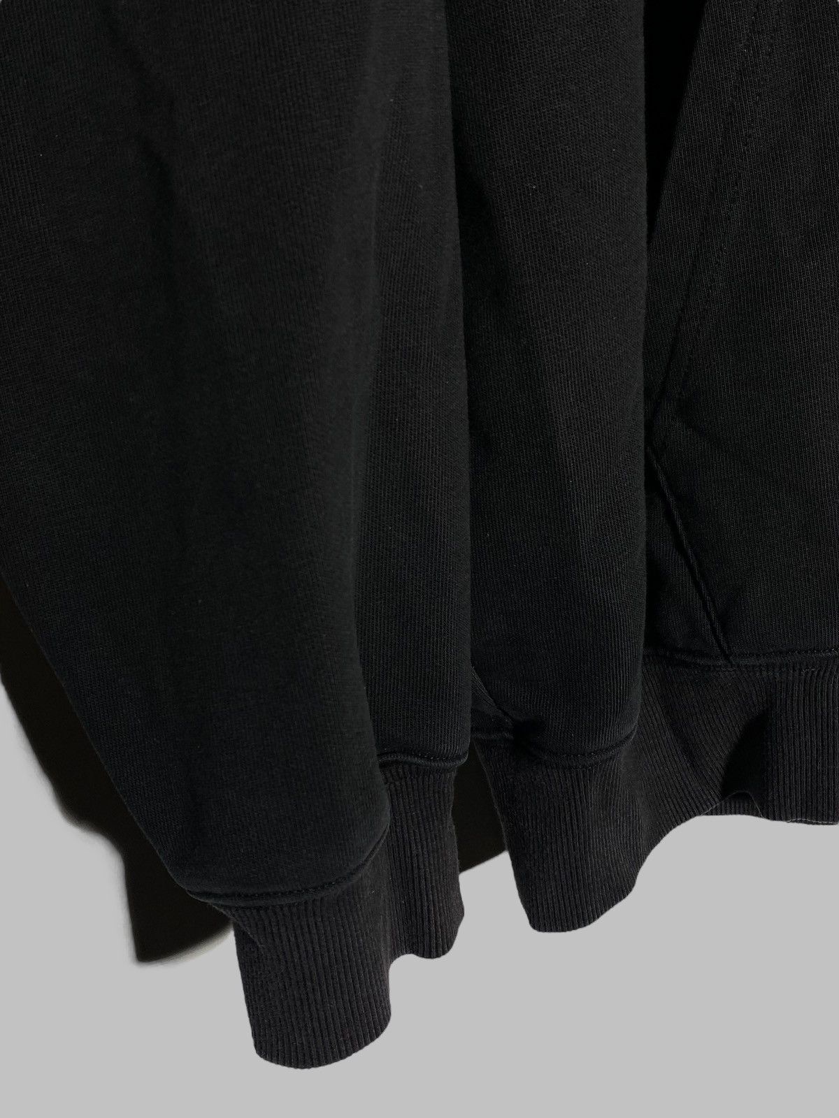 Carhartt Carhartt Hooded Sweatshirt Embroidered Logo Total Black USA Size US M / EU 48-50 / 2 - 5 Thumbnail