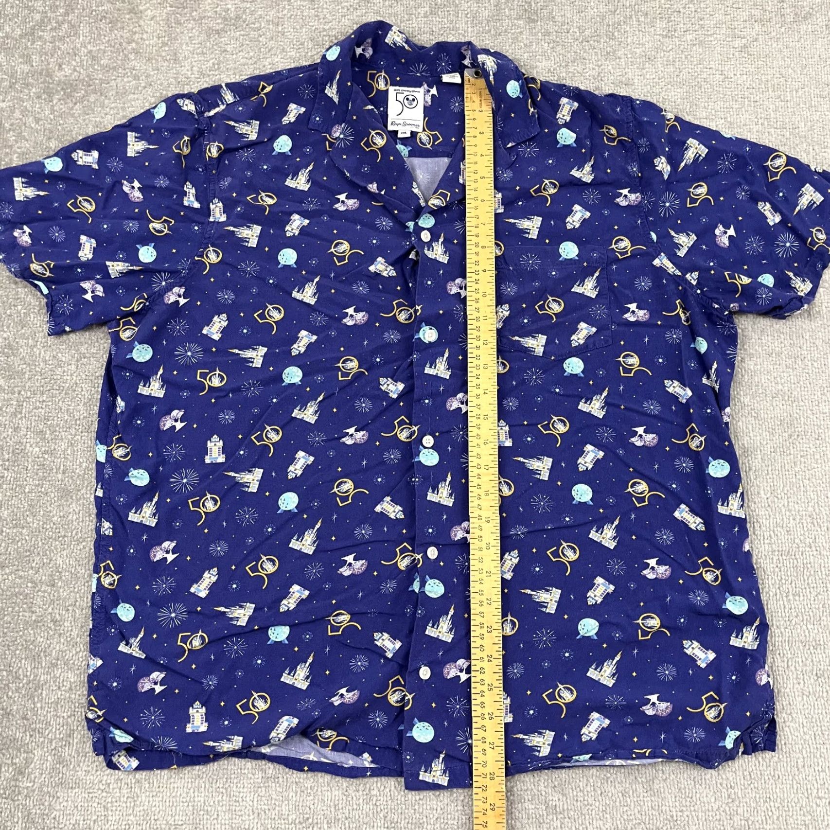 Reyn Spooner VINTAGE Reyn Spooner x Walt Disney 50th Anniversary Camp Button Up Shirt Mens 2XL Blue Geometric Mickey Mouse 90s Mens Size US XXL / EU 58 / 5 - 4 Thumbnail