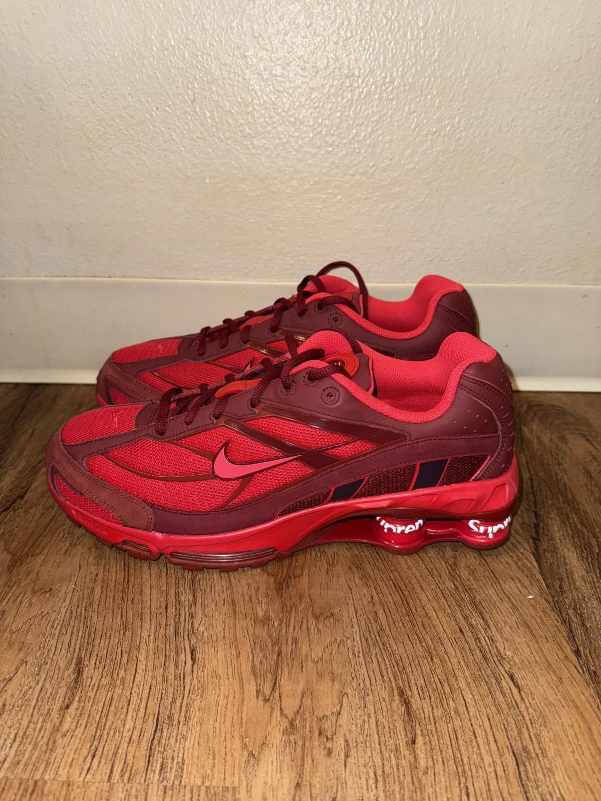 Nike Nike Shox Ride 2 SP Supreme Red Size US 12 / EU 45 - 2 Thumbnail