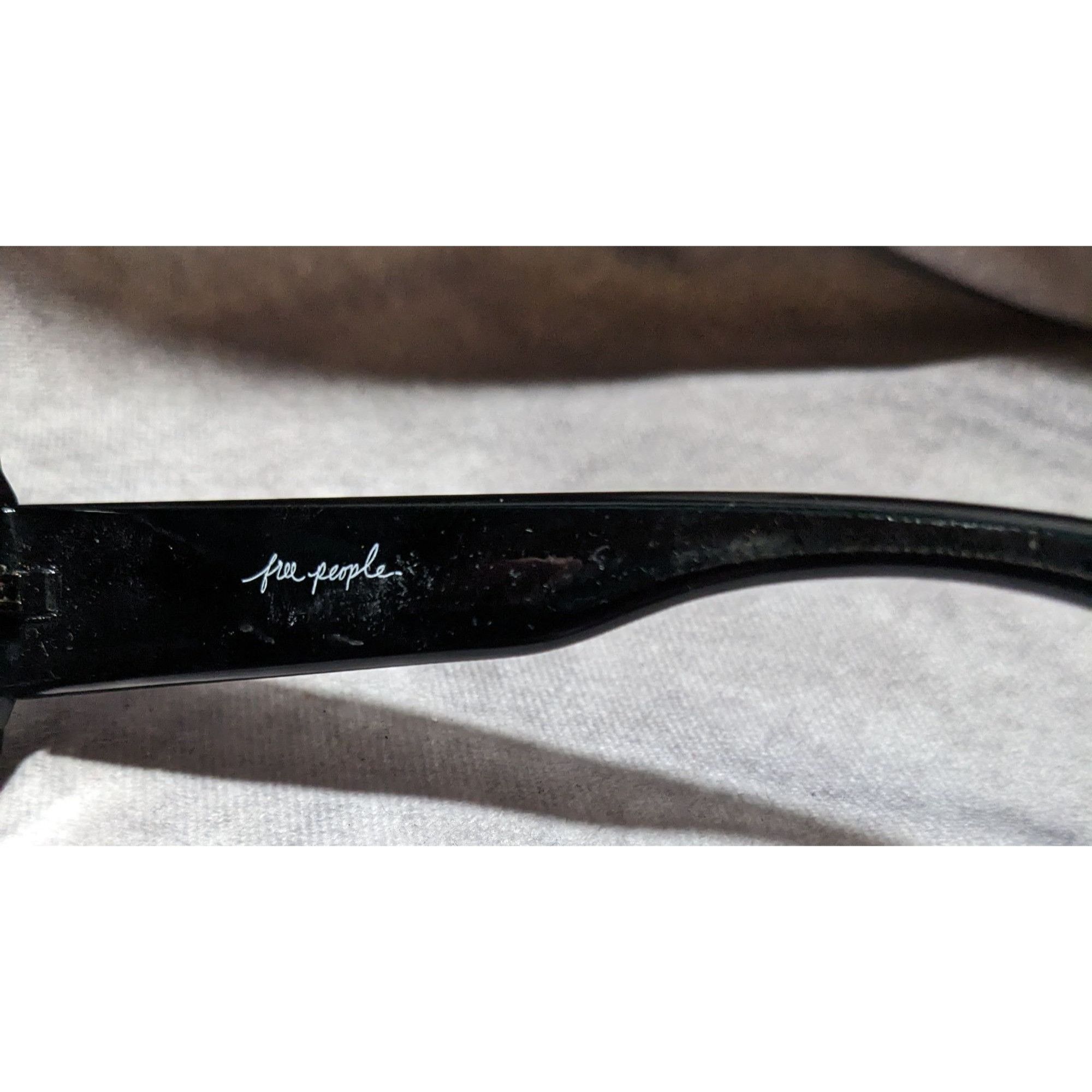 Free People Free People Retro Mod Black Rectangular Sunglasses Size ONE SIZE - 6 Thumbnail