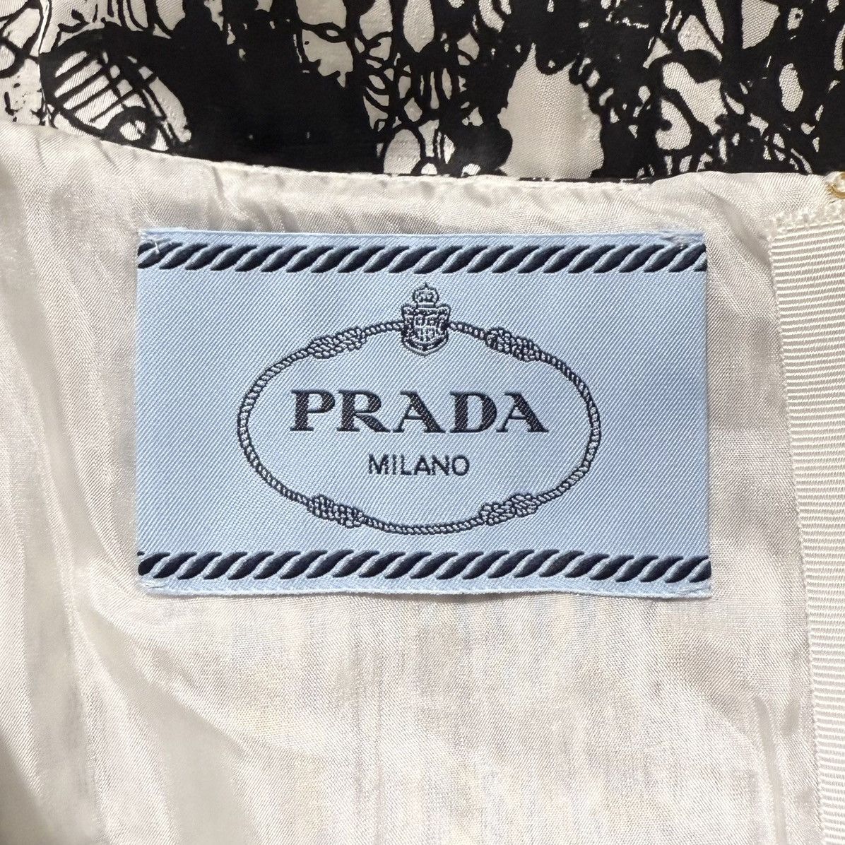 Prada Genuine Prada Flower Lace Print Short Sleeve Dress 36 PRADA Size XS / US 0-2 / IT 36-38 - 2 Thumbnail