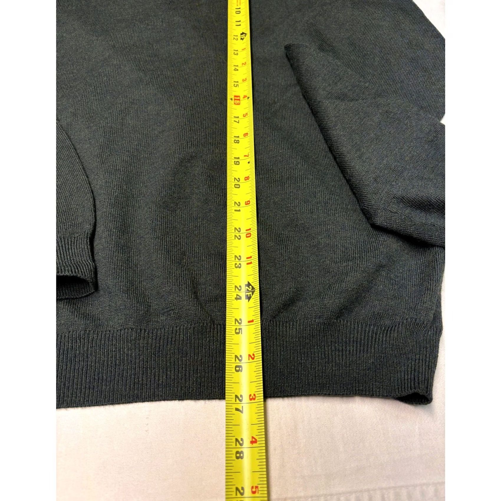 Brooks Brothers VINTAGE Brooks Brothers Merino Wool Stretch V-Neck Sweater Mens L Green Pullover Size US L / EU 52-54 / 3 - 4 Thumbnail