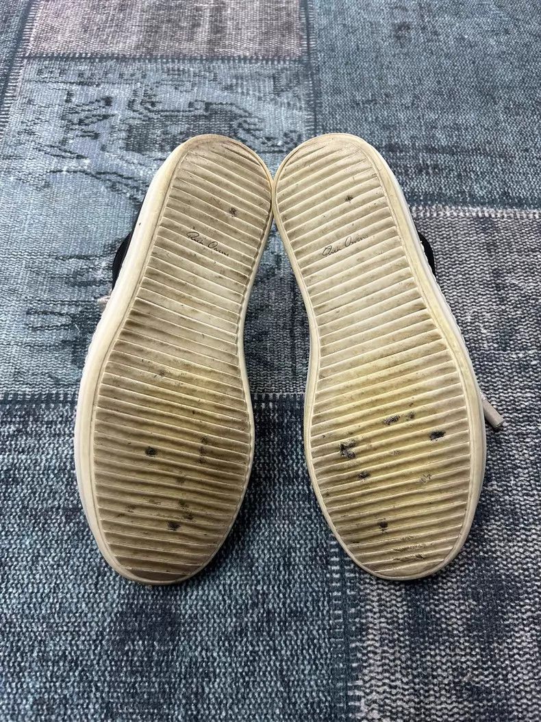 Rick Owens Rick Owens Thick laces, low tops, Converse shoes Size US 7 / EU 40 - 6 Thumbnail