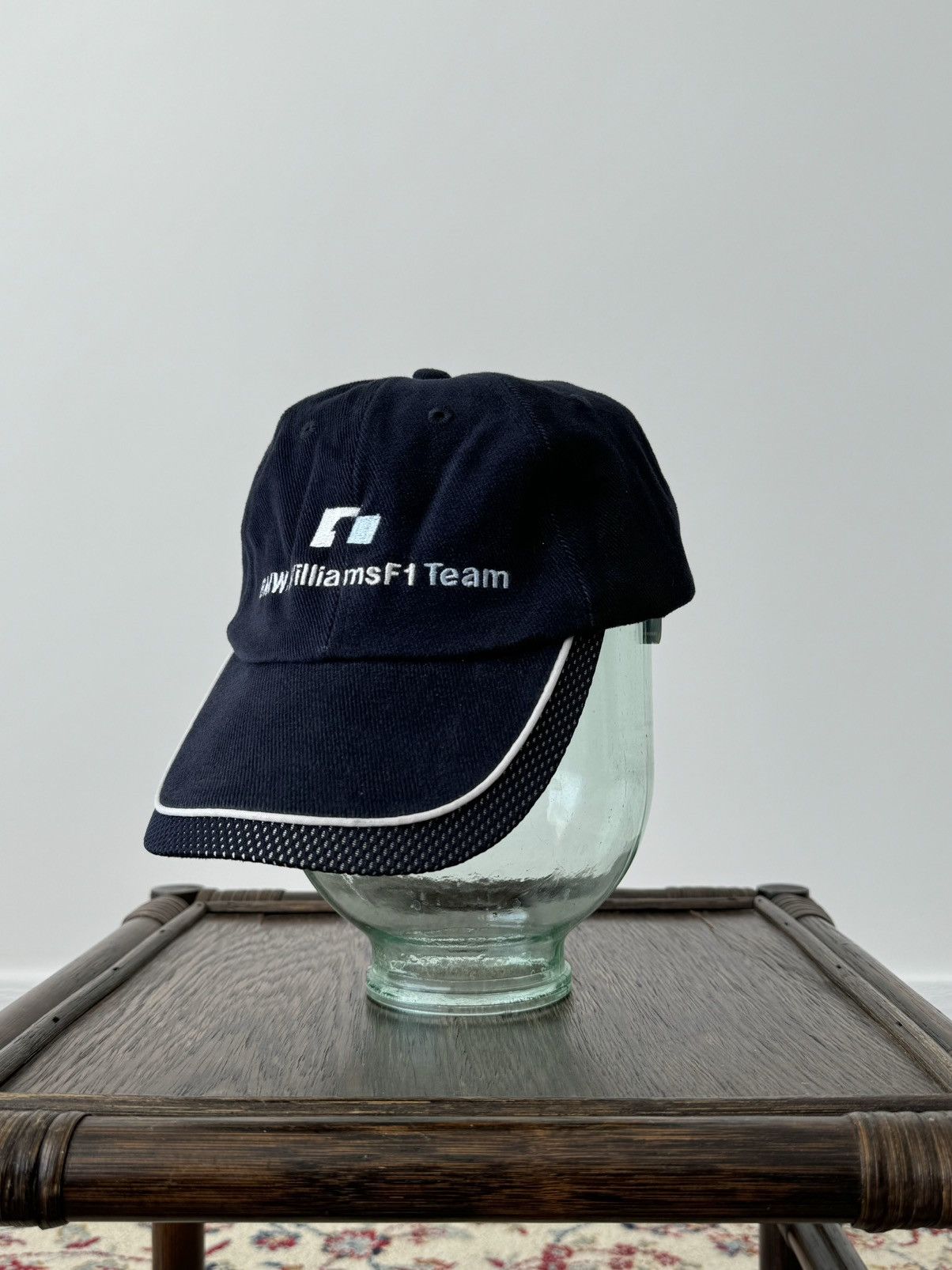 BMW × Vintage Vintage 2001 BMW Williams F1 Team Racing Cap Size ONE SIZE - 1 Thumbnail