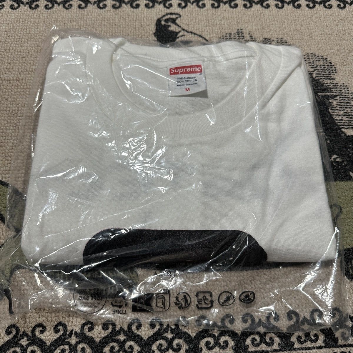 Supreme Supreme Wu-Tang Clan RZA Tee Size US M / EU 48-50 / 2 - 4 Thumbnail