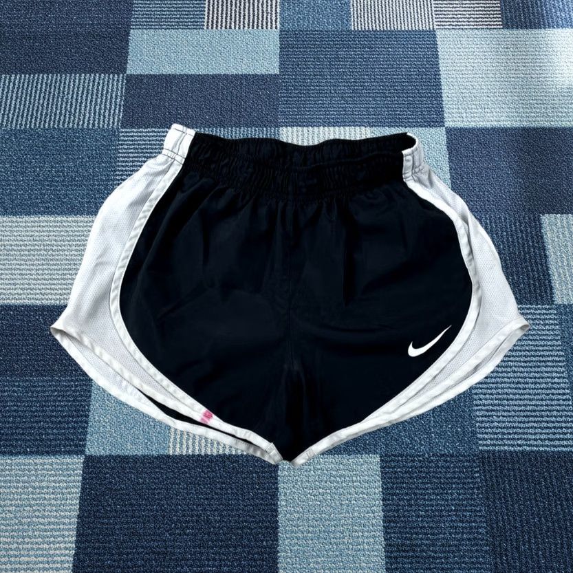 Nike Nike Tempo Shorts Womens S Black White Dri-FIT Athletic Running Gym 3 in Inseam Womens Summer Spring Regular Elastic Waist Machine Washable Size 28" / US 6 / IT 42 - 1 Thumbnail