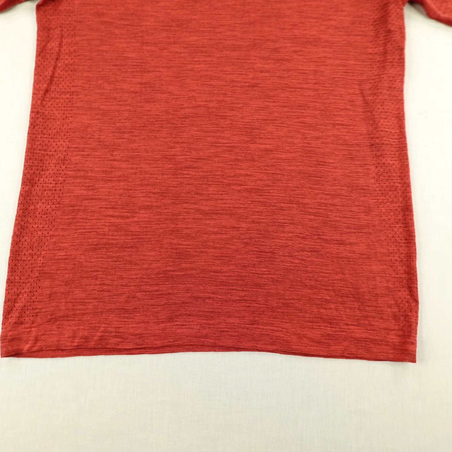 Lululemon Lululemon Men's Small Red Heather Metal Vent Tech Performance Athletic Shirt Size US S / EU 44-46 / 1 - 3 Thumbnail