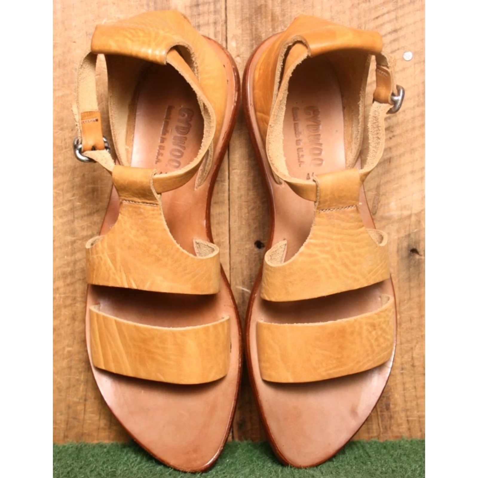 Vintage CYDWOQ Mandarine Tan Leather T-Strap Gladiator Sandal US 11 EUR 41 Womens Shoes Leather Upper Classic Buckle Size 11 Tan Size US 11 / IT 41 - 4 Thumbnail