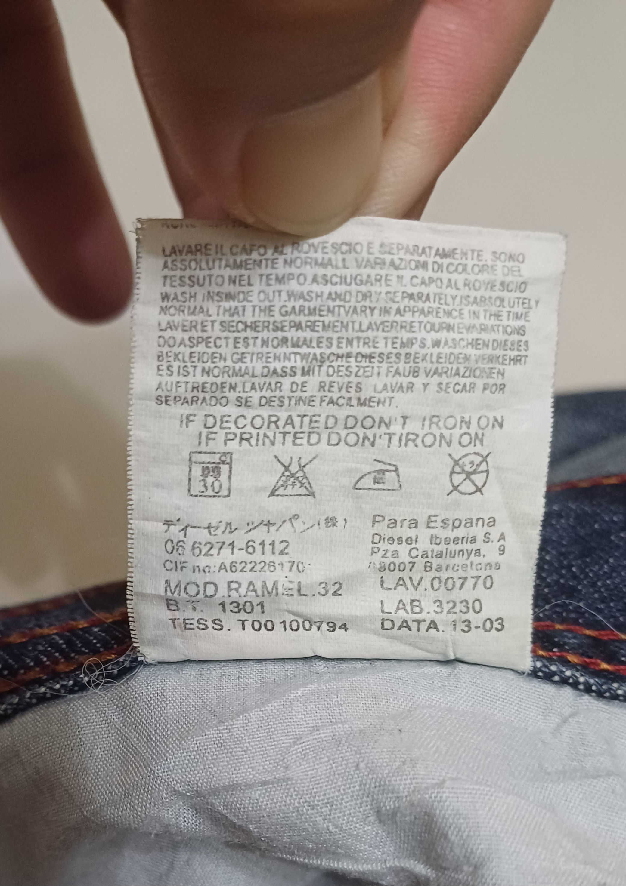 Diesel Superb loose DIESEL Jeans.. dragon on back poket Size US 34 / EU 50 - 8 Thumbnail