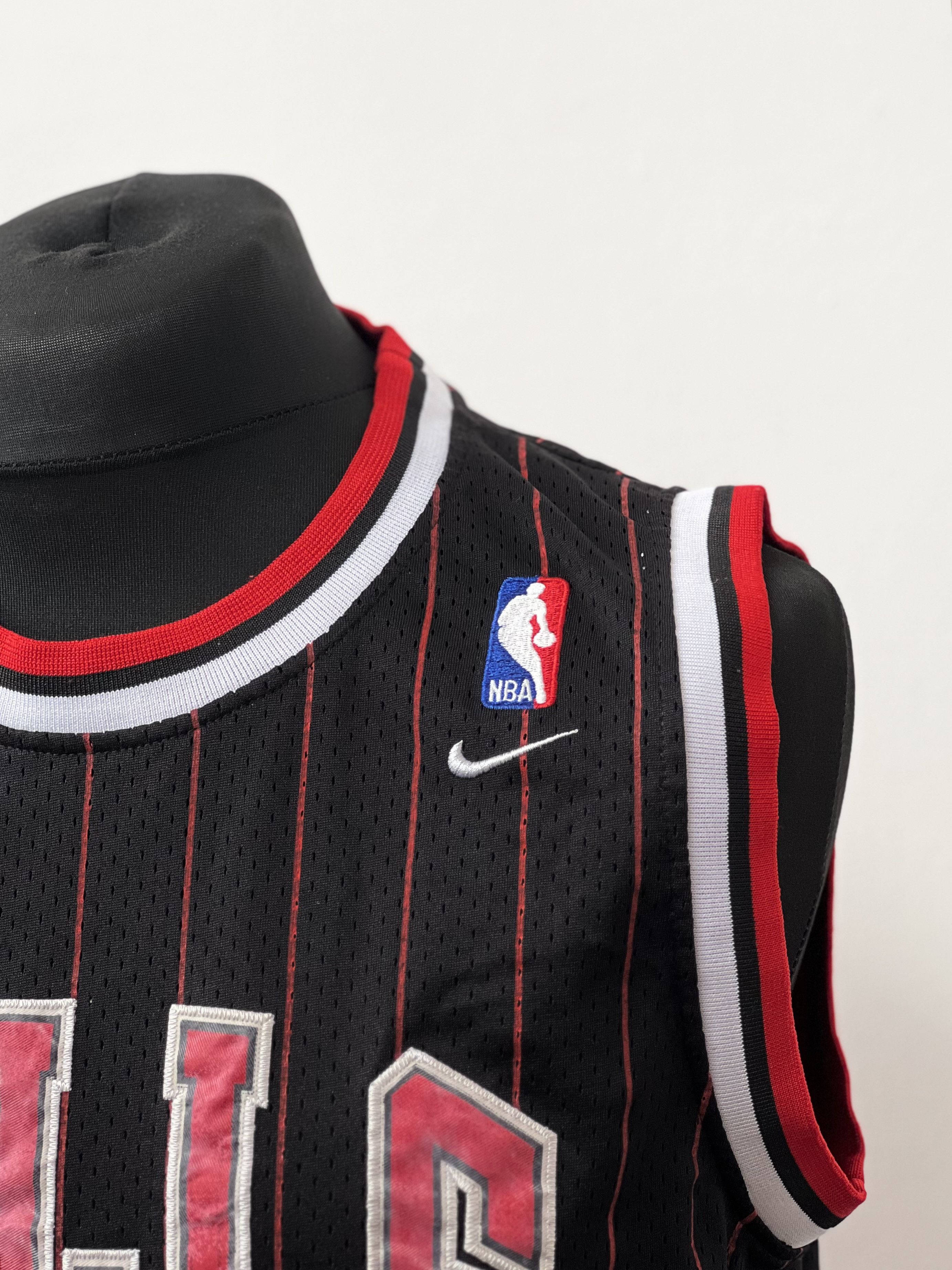 NBA × Nike × Vintage NIKE vintage `JORDAN` sleeveless T-shirt Size US S / EU 44-46 / 1 - 4 Thumbnail