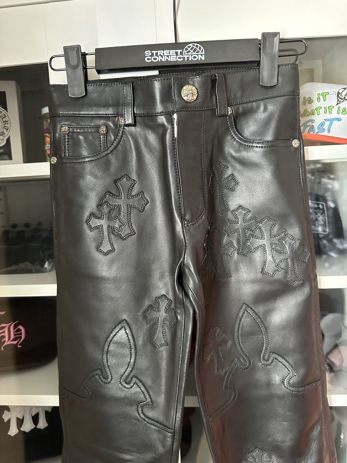 Chrome Hearts CHROME HEARTS KIDS YOUTH LEATHER FLEURKNEE CROSS PATCH PANT Size US 26 / EU 42 - 6 Thumbnail