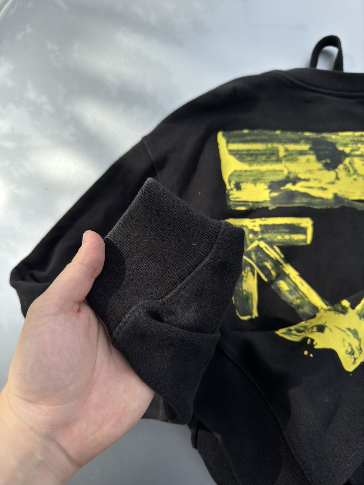 Off-White Off White Yellow Black Acrylic Arrow Logo Sweathsirt Size US L / EU 52-54 / 3 - 12 Thumbnail