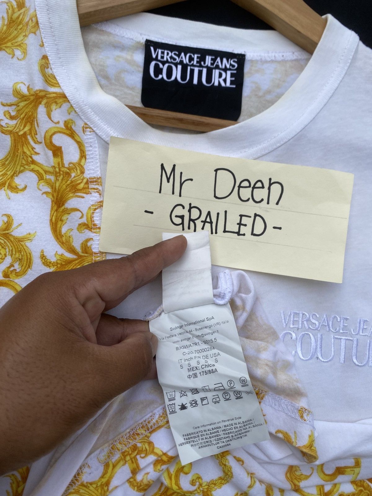 Versace Rare VERSACE Jeans Couture White Tshirt Size US M / EU 48-50 / 2 - 22 Thumbnail