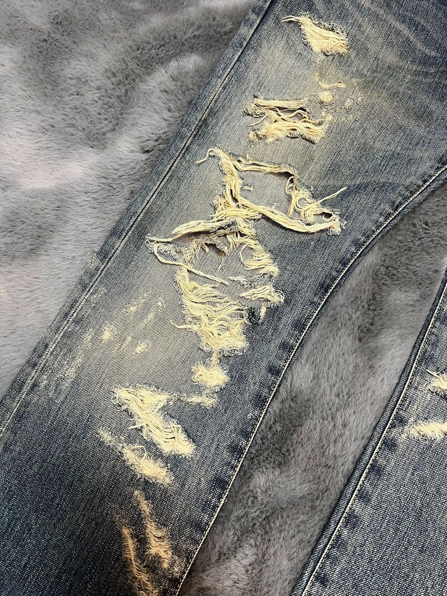 Saint Laurent Paris Authentic Saint Laurent SLP Spring/Summer 2014 jeans Size US 32 / EU 48 - 3 Thumbnail