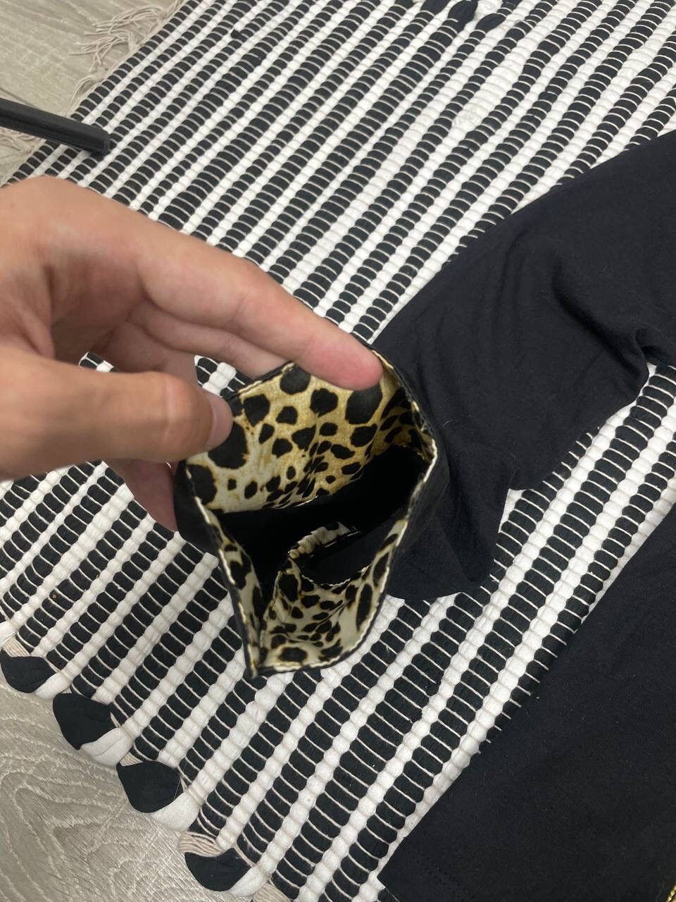 Roberto Cavalli Vintage Roberto Cavalli Button Up Shirt Big Logo Leopard Y2K Size L / US 10 / IT 46 - 9 Thumbnail