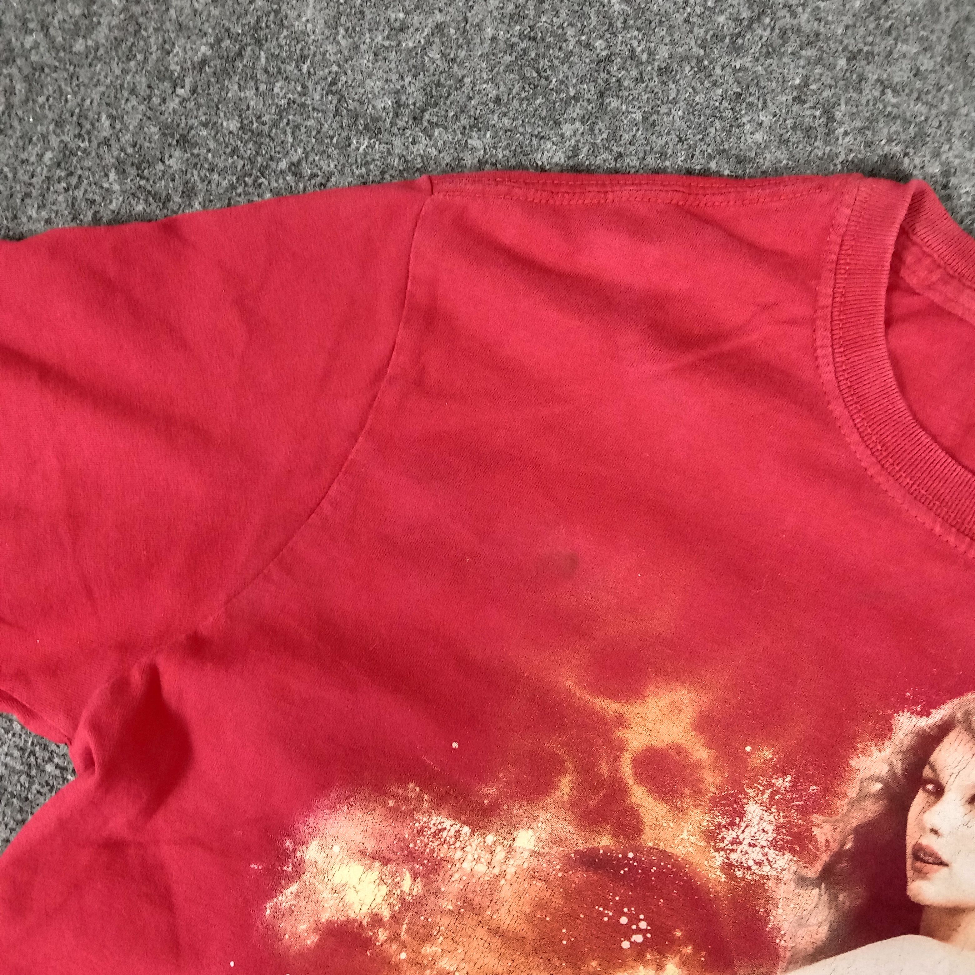 Band Tees × Vintage Taylor Swift American Singer Songwriter Tshirt Size US M / EU 48-50 / 2 - 4 Thumbnail