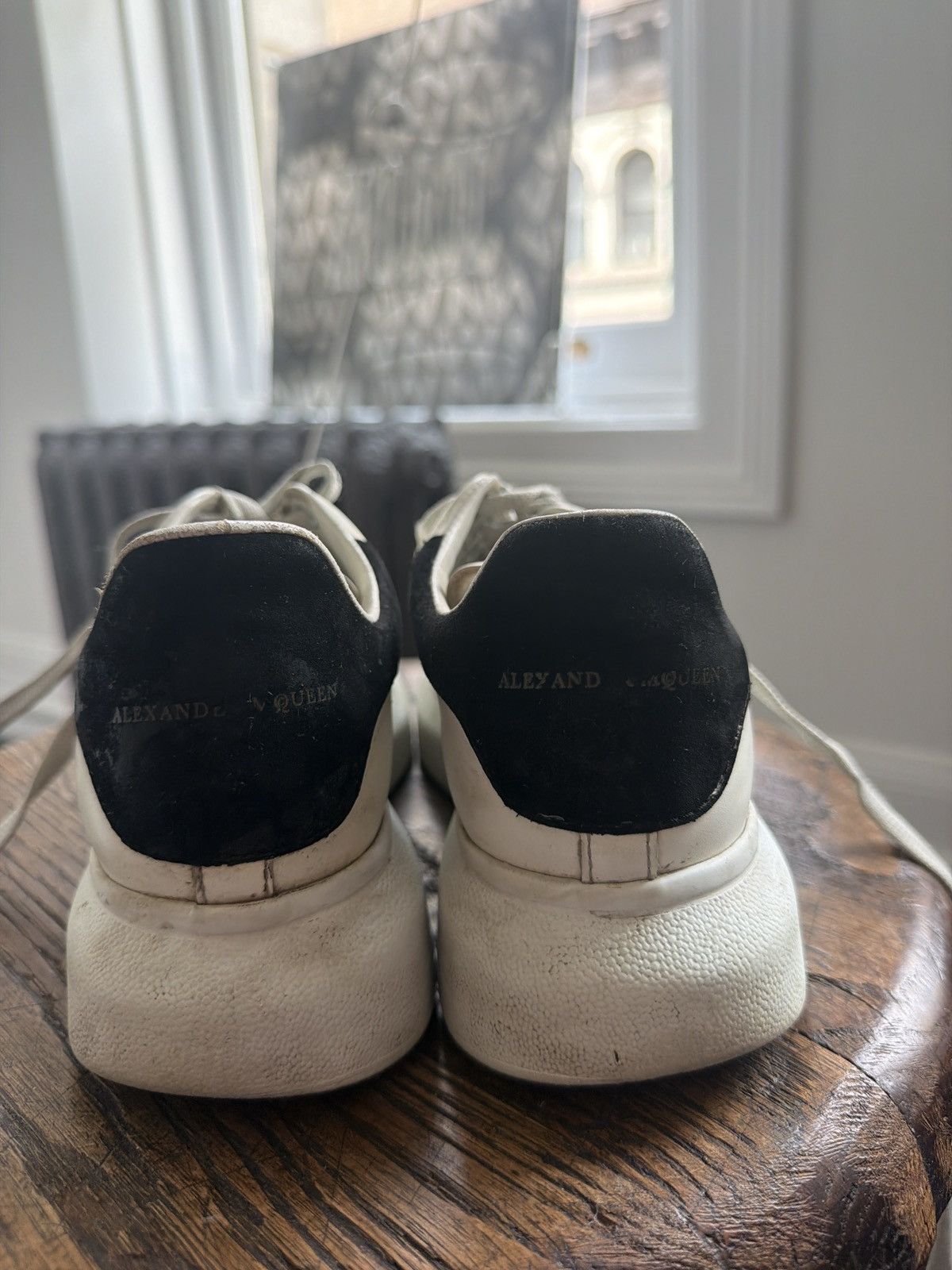 Alexander McQueen Alexander McQueen Oversized Sneaker Suede Women Black Size US 7.5 / IT 37.5 - 6 Thumbnail
