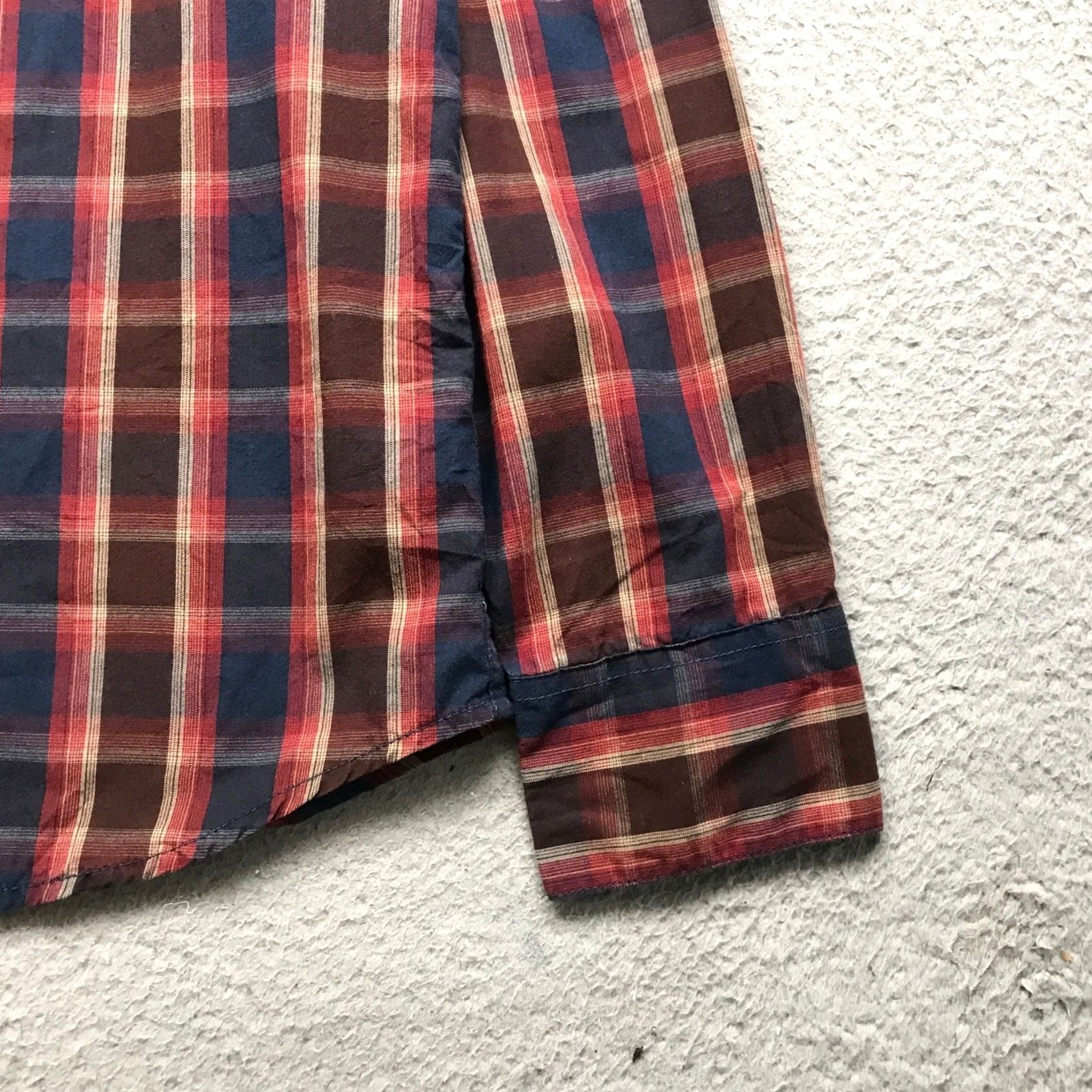 Levi's Levis Strauss & Co. Button Up Shirt Mens Large L Plaid Maroon Red Blue Size US L / EU 52-54 / 3 - 6 Thumbnail
