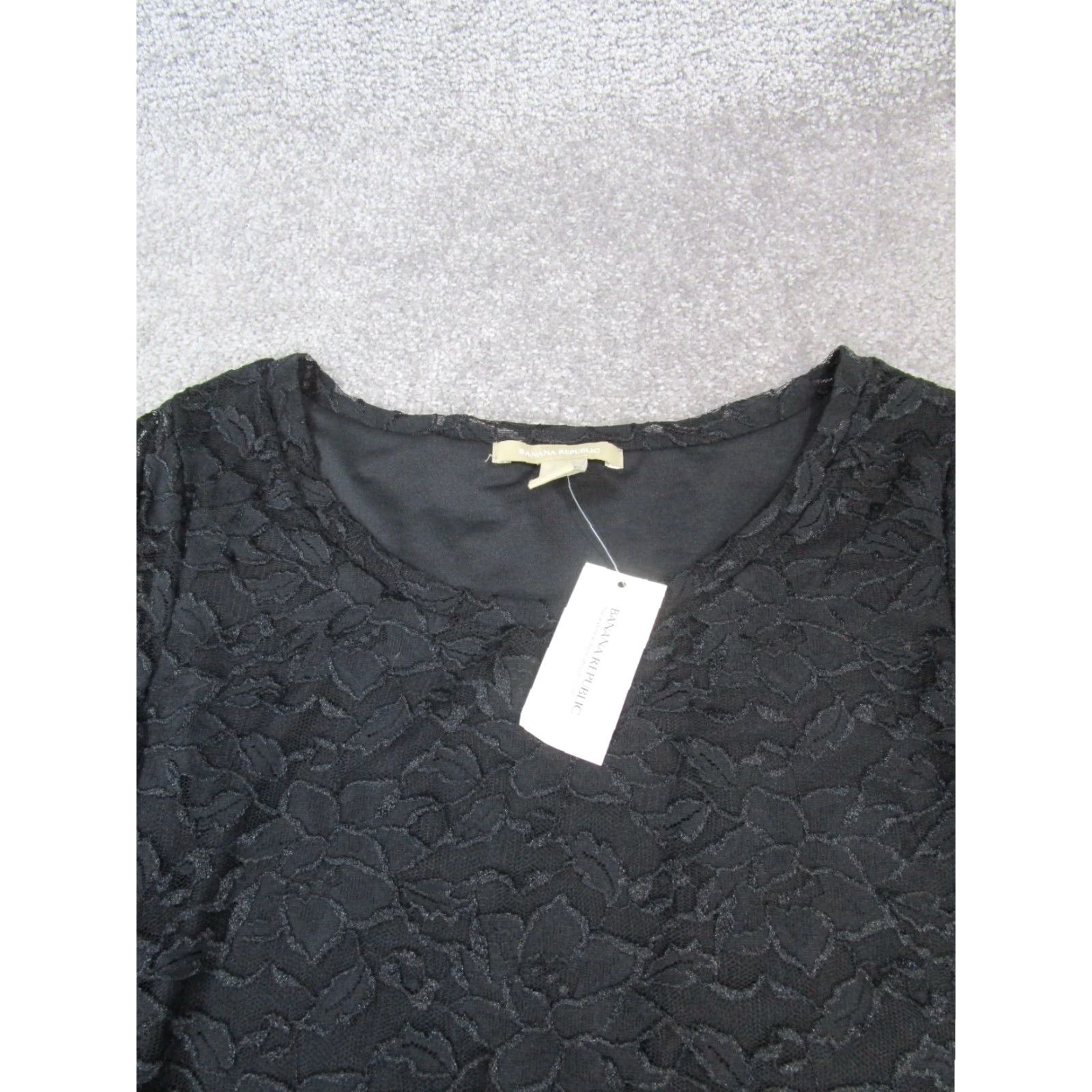 Banana Republic VINTAGE Banana Republic Blouse Shirt Womens XS Long Sleeve Black Embroidered Nylon Top 90s Womens Size XS / US 0-2 / IT 36-38 - 2 Thumbnail