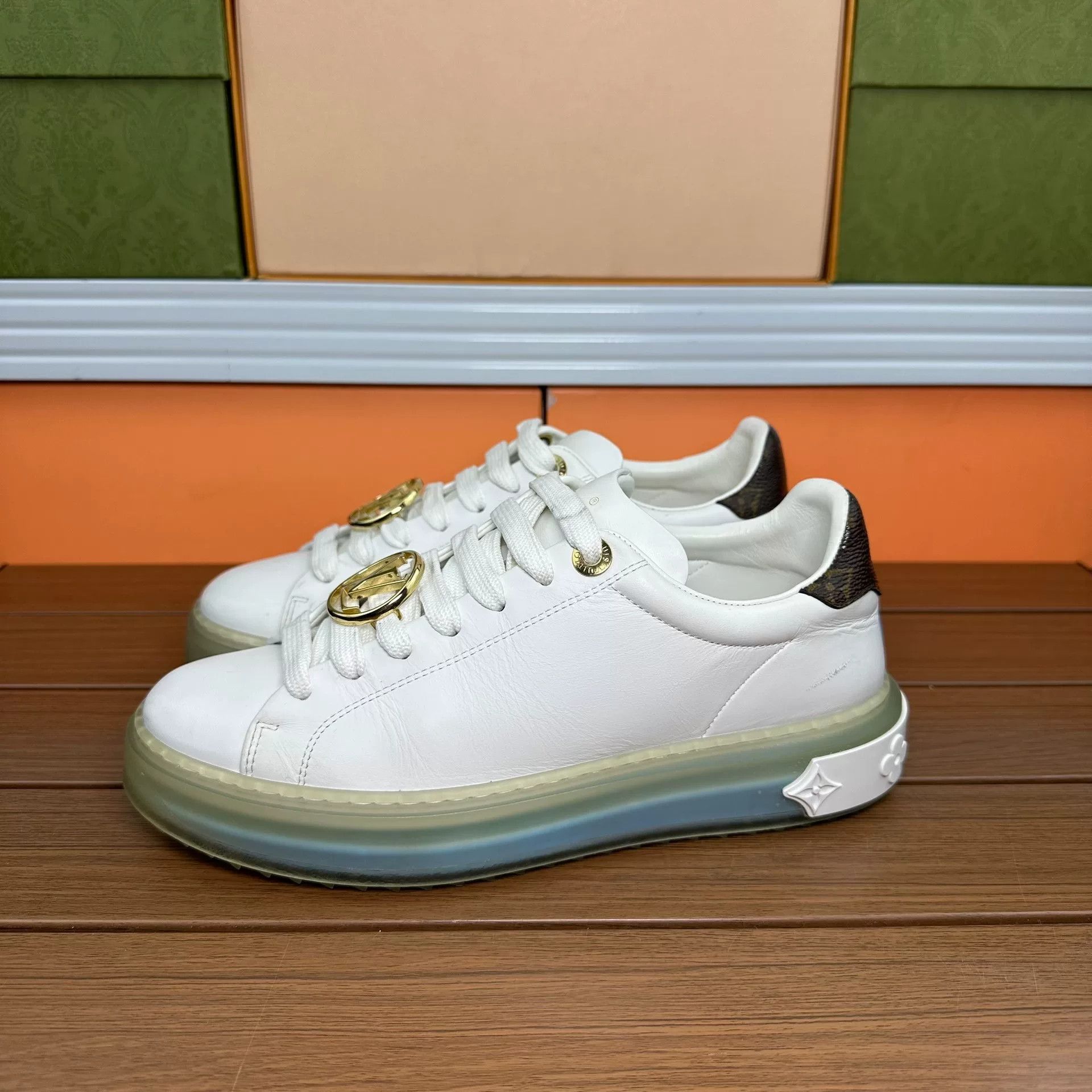Louis Vuitton Louis Vuitton Blue Lowtop Sneakers it_36-5 Women Size US 6.5 / IT 36.5 - 1 Thumbnail