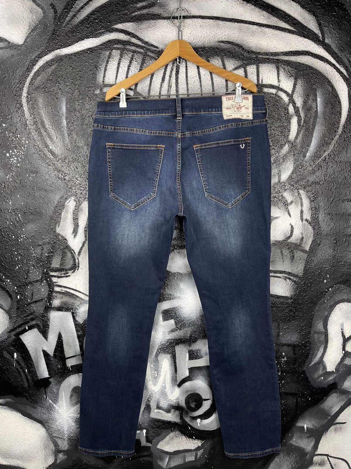 True Religion True Religion Rocco Relaxed Skinny Jeans Men’s Size 36/32 Size US 36 / EU 52 - 3 Thumbnail