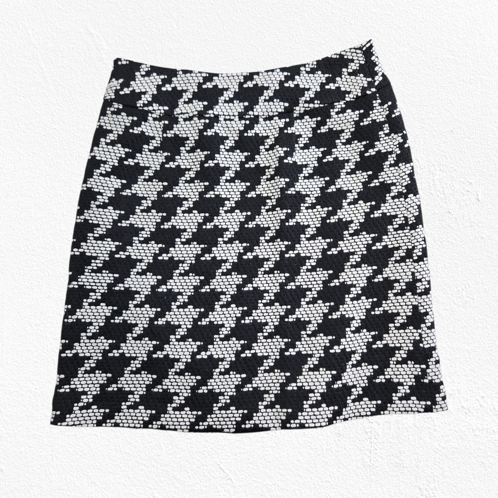 Vintage Vintage Talbots Houndstooth Wool Pencil Skirt 6P Size 28" / US 6 / IT 42 - 6 Thumbnail