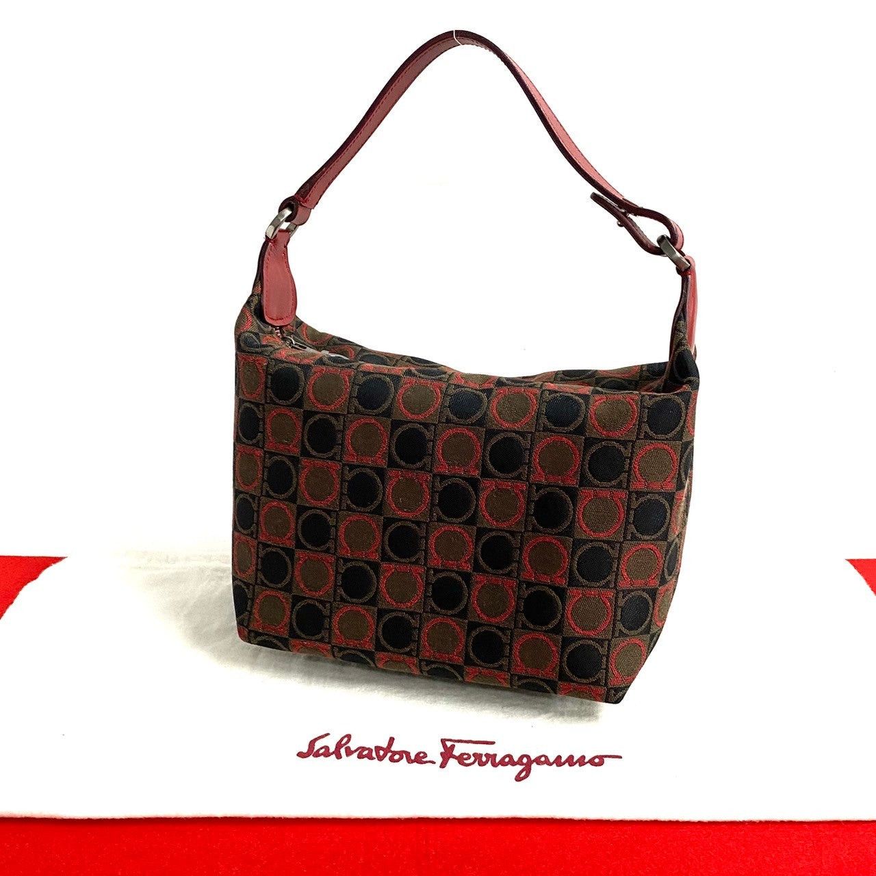 Salvatore Ferragamo Salvatore Ferragamo Handbag Red Leather Size ONE SIZE - 1 Thumbnail