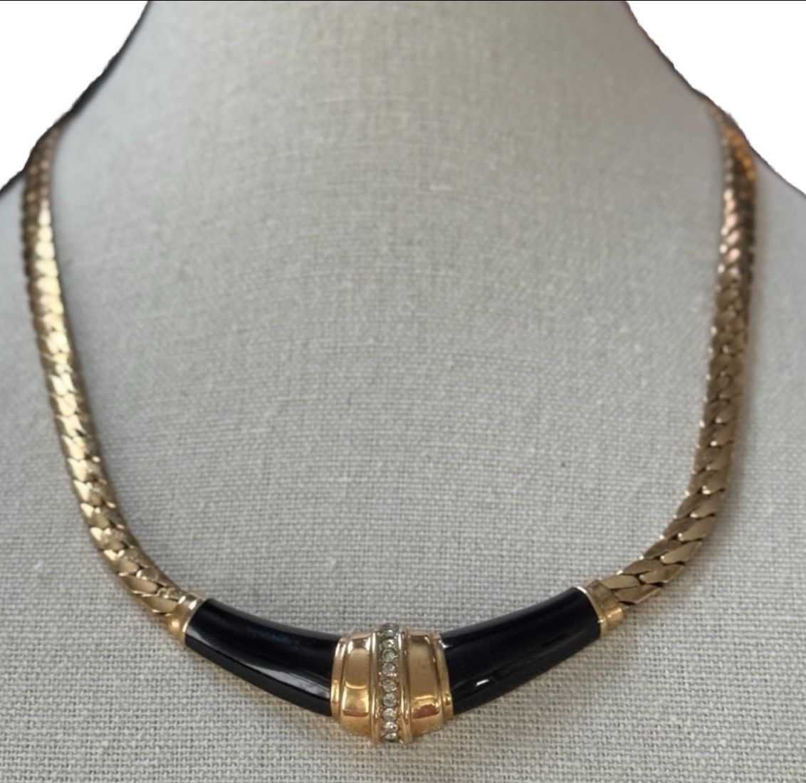 Dior CHRISTIAN DIOR Black Enamel and Rhinestone Vintage Necklace Size ONE SIZE - 1 Thumbnail