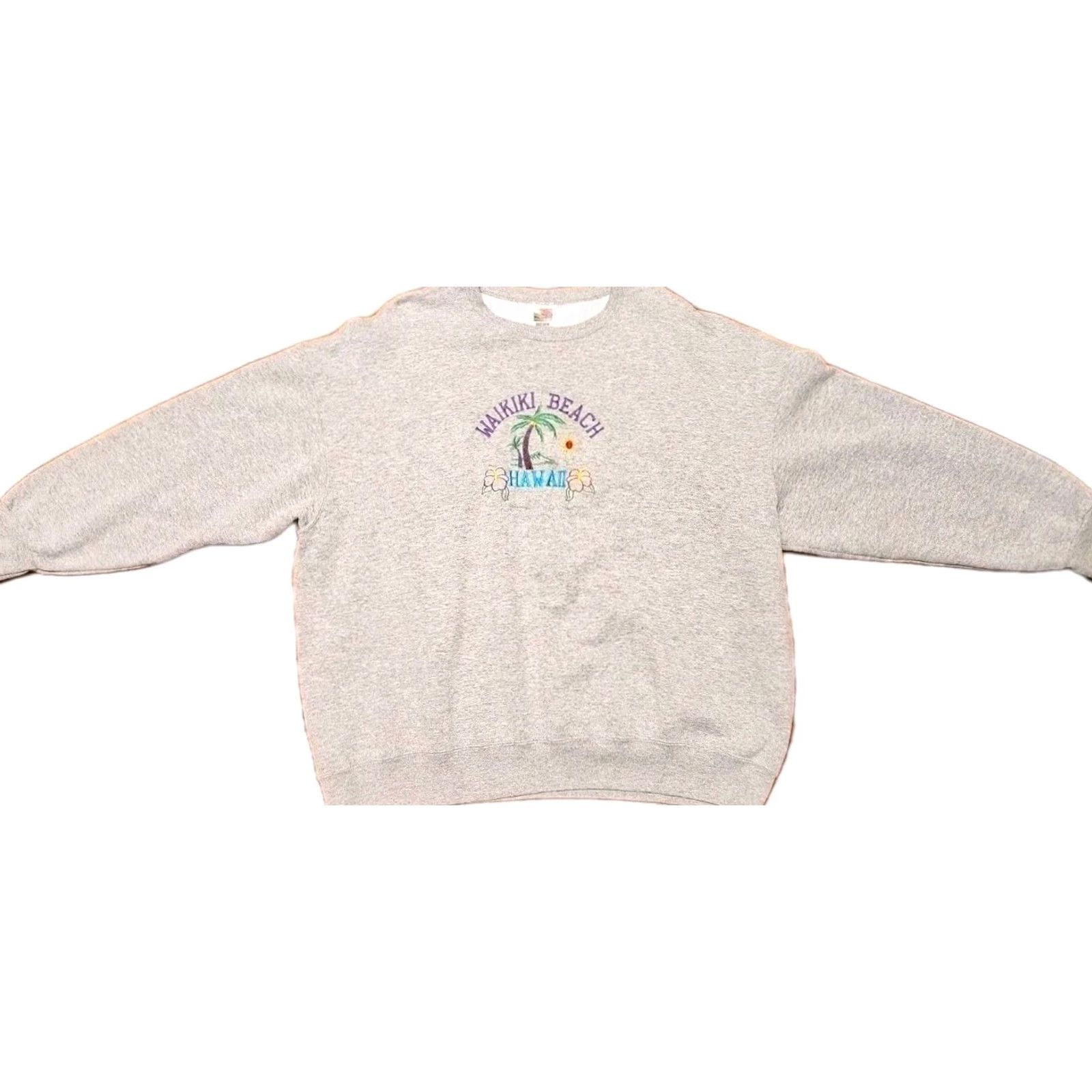 Fruit Of The Loom Waikiki Beach Hawaii Sweatshirt Mens 3XL Embroidered Vintage 90s Sweatshirt Gray Cotton Polyester Knit Pullover Crew Neck Unisex Adults Size US XXL / EU 58 / 5 - 2 Thumbnail