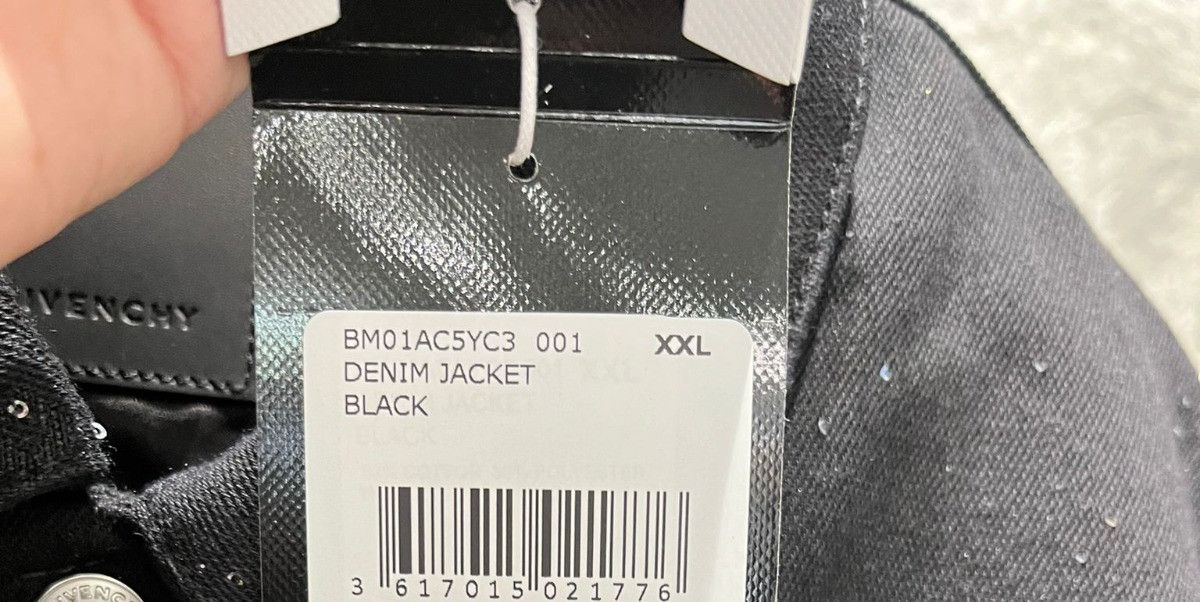 Givenchy oc11z0725 Denim Jacket in Black Size US XXL / EU 58 / 5 - 6 Thumbnail