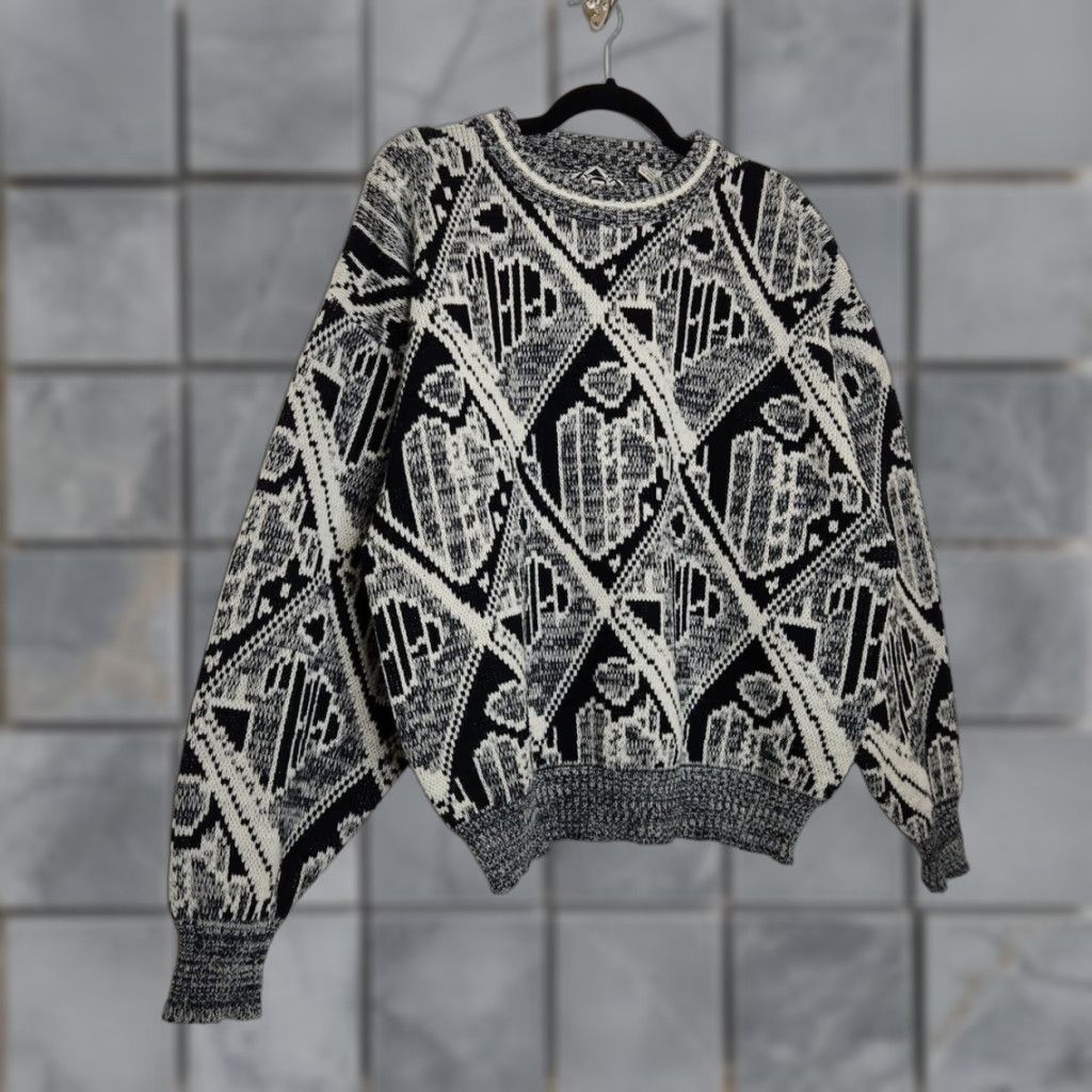 Vintage VINTAGE Permit Sweater Mens L Pullover Abstract Grunge Art Black White 80s 90s Size US L / EU 52-54 / 3 - 1 Thumbnail
