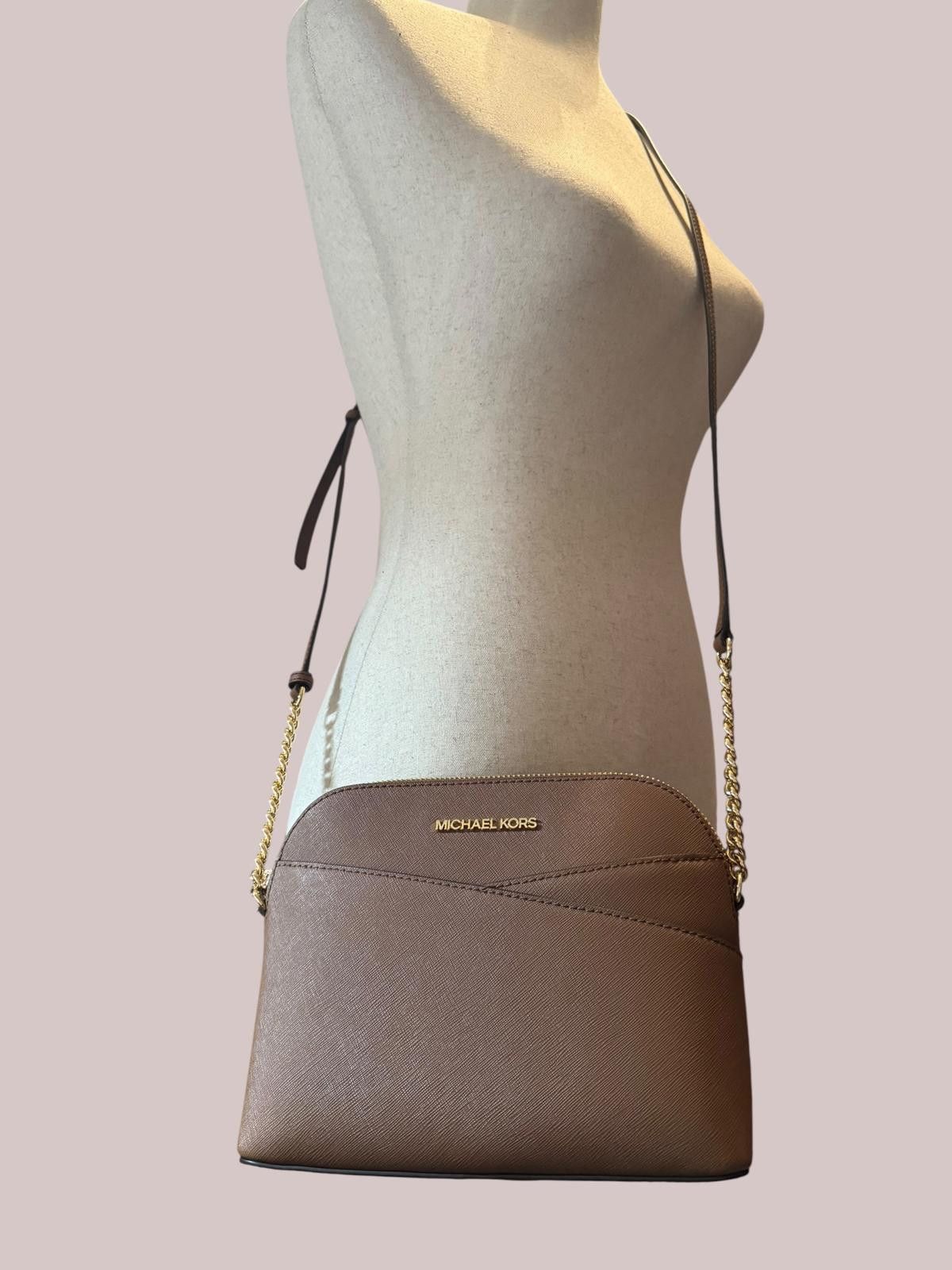 Michael Kors Michael Kors Brown Leather Crossbody with Gold Chain Strap Size ONE SIZE - 1 Thumbnail