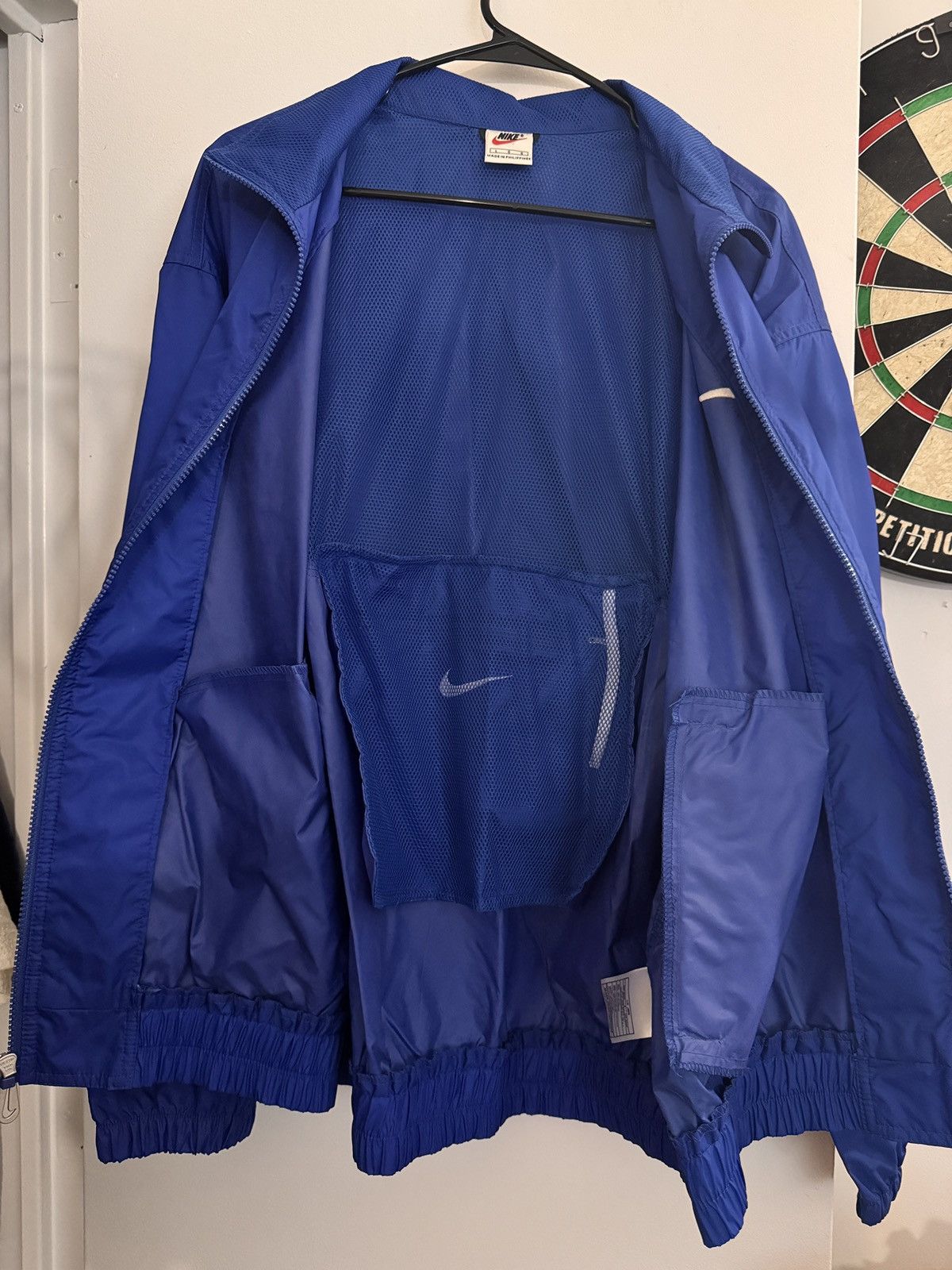 Nike Vintage Nylon Nike Jacket Size US L / EU 52-54 / 3 - 8 Thumbnail