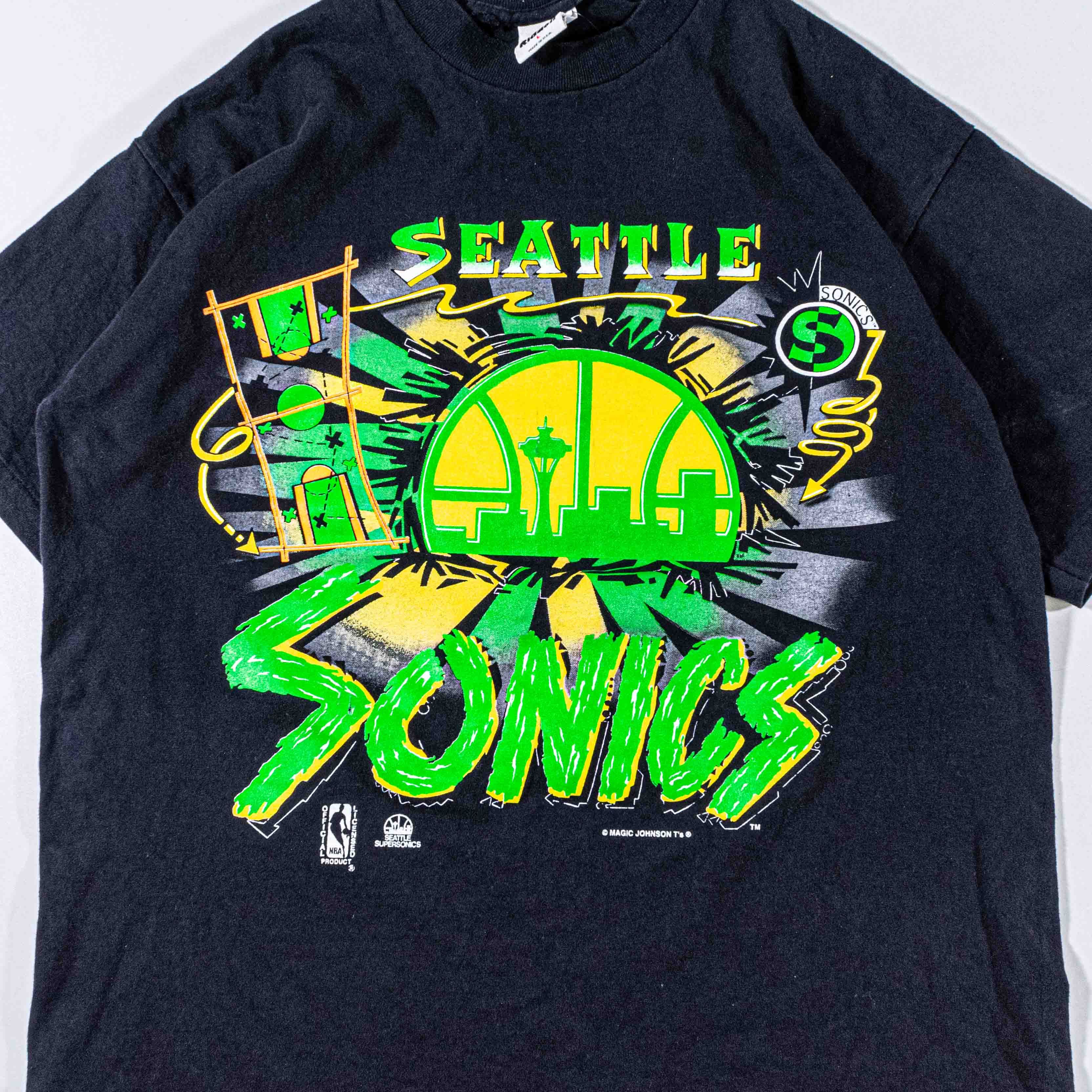 Vintage Vintage 90s Seattle Sonics Shirt Large Magic Johnson Ts NBA Size US L / EU 52-54 / 3 - 4 Thumbnail