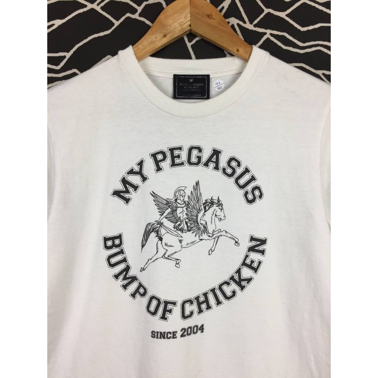 Band Tees × Japanese Brand × Vintage Vtg Bump of Chicken Rock Band My Pegasus 2004 Japan Tour Tee Size US S / EU 44-46 / 1 - 3 Thumbnail