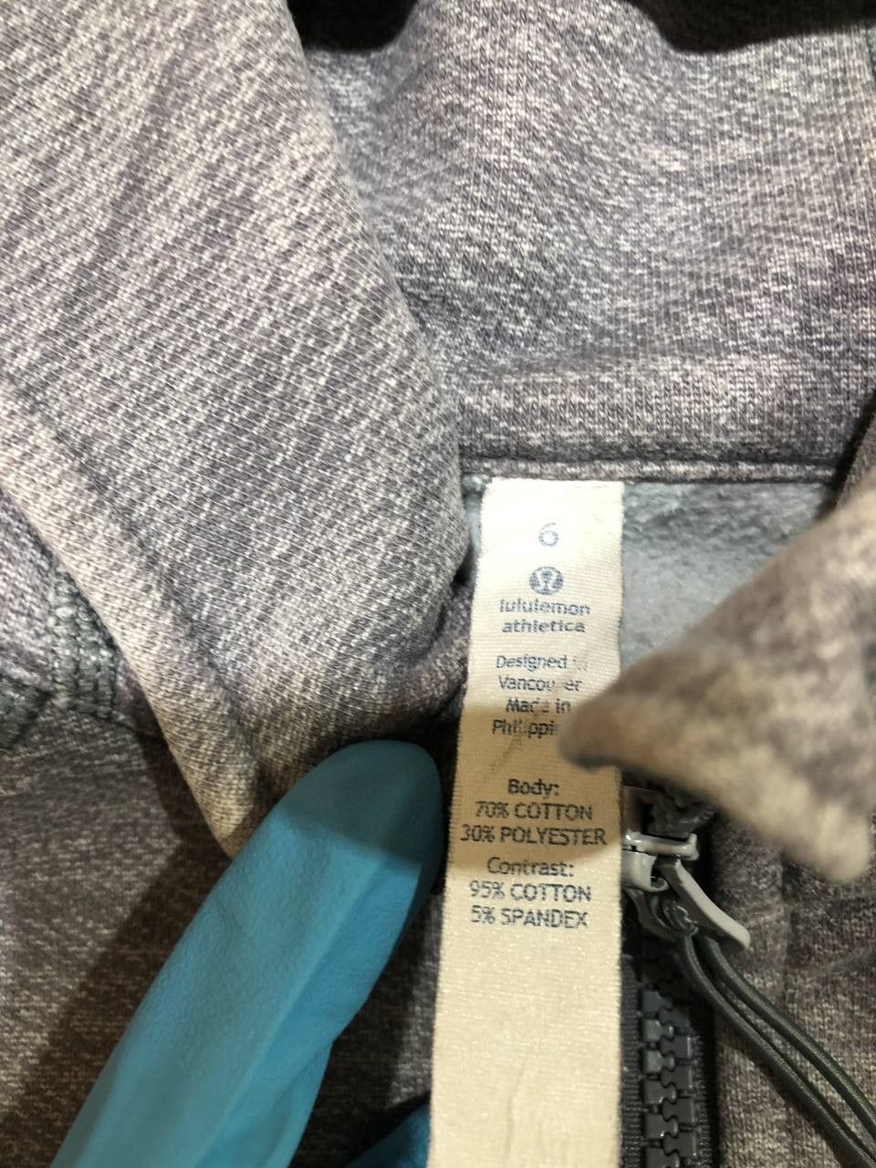 Lululemon Lululemon Scuba Hoodie Womens 6 Thick Hooded Knit Size M / US 6-8 / IT 42-44 - 2 Thumbnail