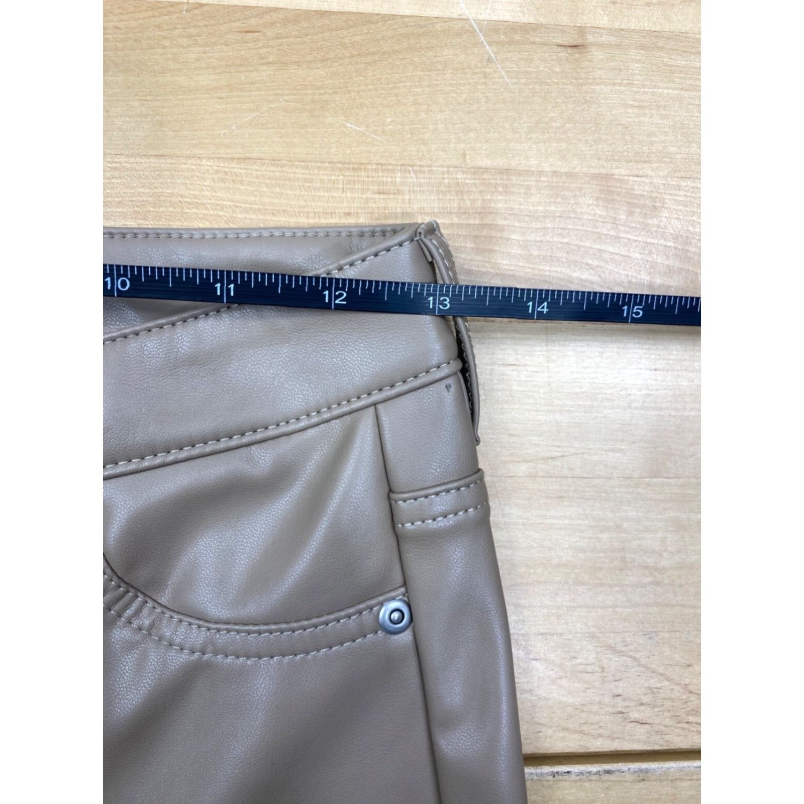 7 For All Mankind 7 For All Mankind Jeans Womens Faux Leather Beige S Casual Straight Pant Size 28" / US 6 / IT 42 - 7 Thumbnail