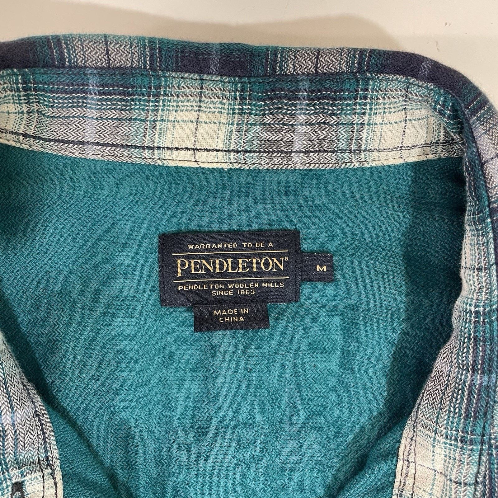 Pendleton Pendleton Shirt Men’s Medium Blue Shadow Plaid Burnside Size US M / EU 48-50 / 2 - 3 Thumbnail