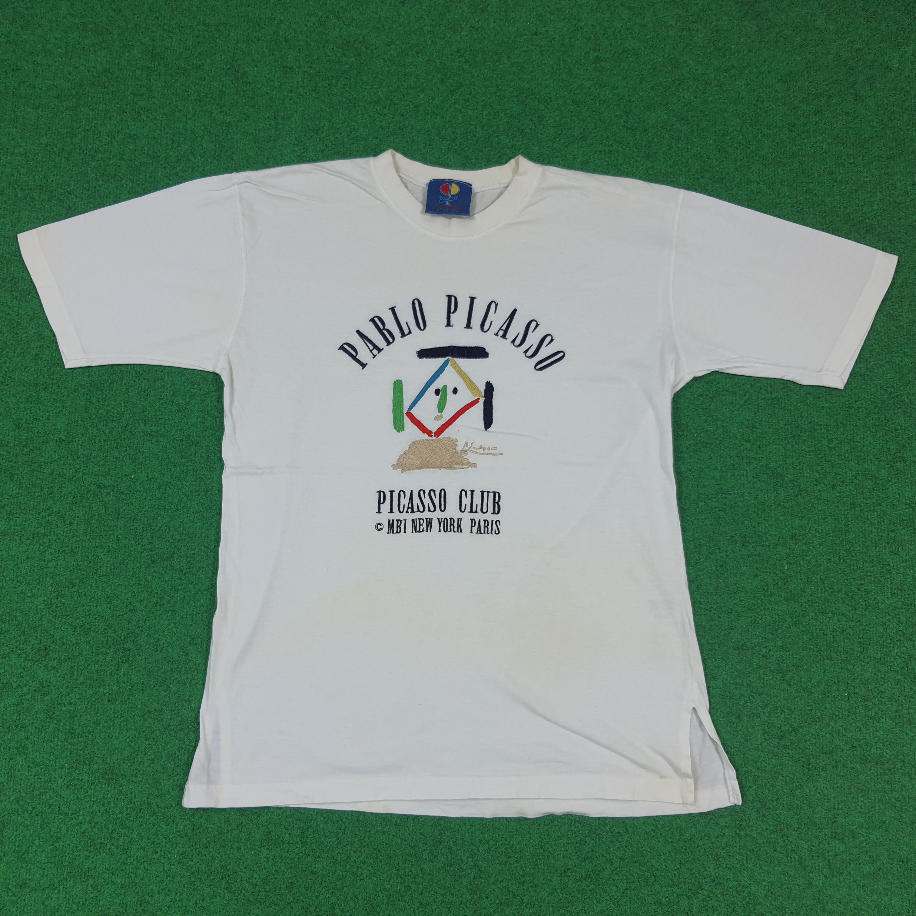 Vintage Vintage 90s Pablo Picasso Club Art Graphic Tshirt C294N79 Size US M / EU 48-50 / 2 - 1 Thumbnail