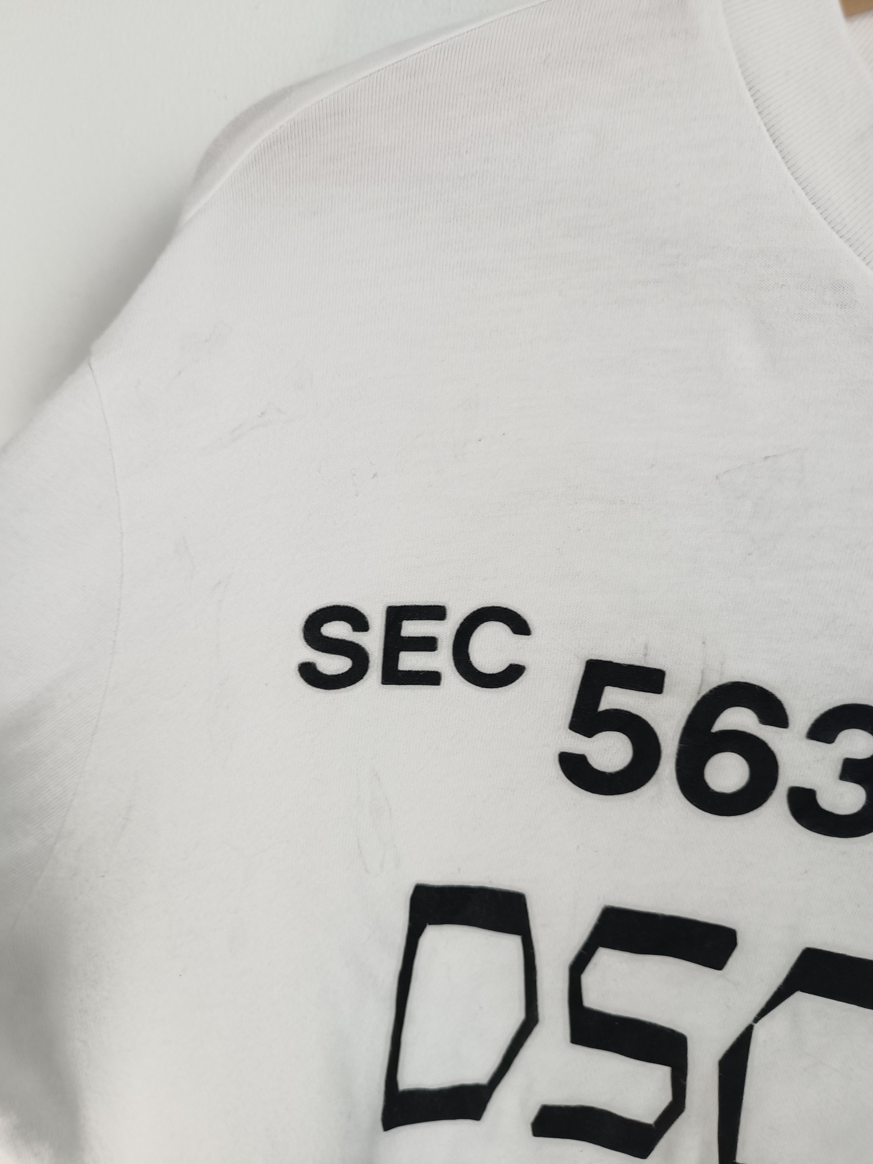 Japanese Brand VINTAGE BERSHKA DISCOVERY RARE DESIGN NASA SPACE TEE Size US M / EU 48-50 / 2 - 14 Thumbnail